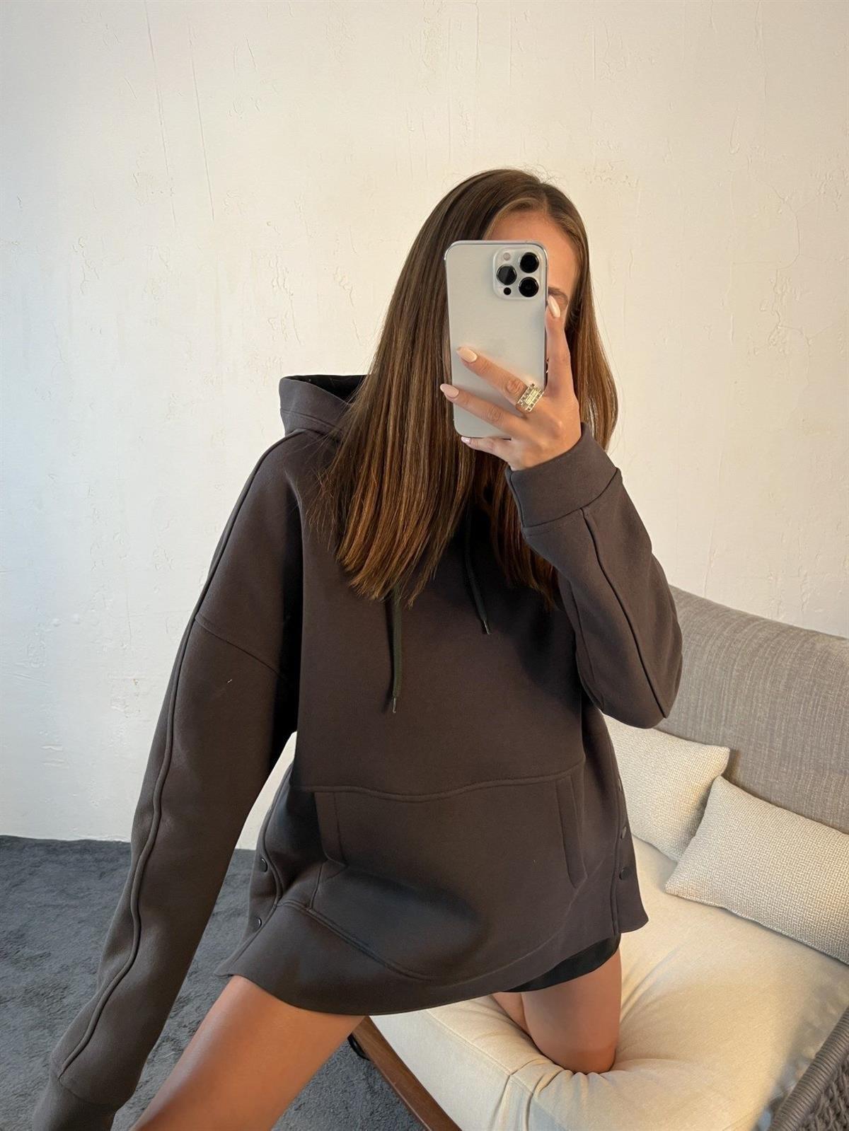 Kadın Kapüşonlu Yan Düğme Detaylı Stil Sweatshirt FÜME