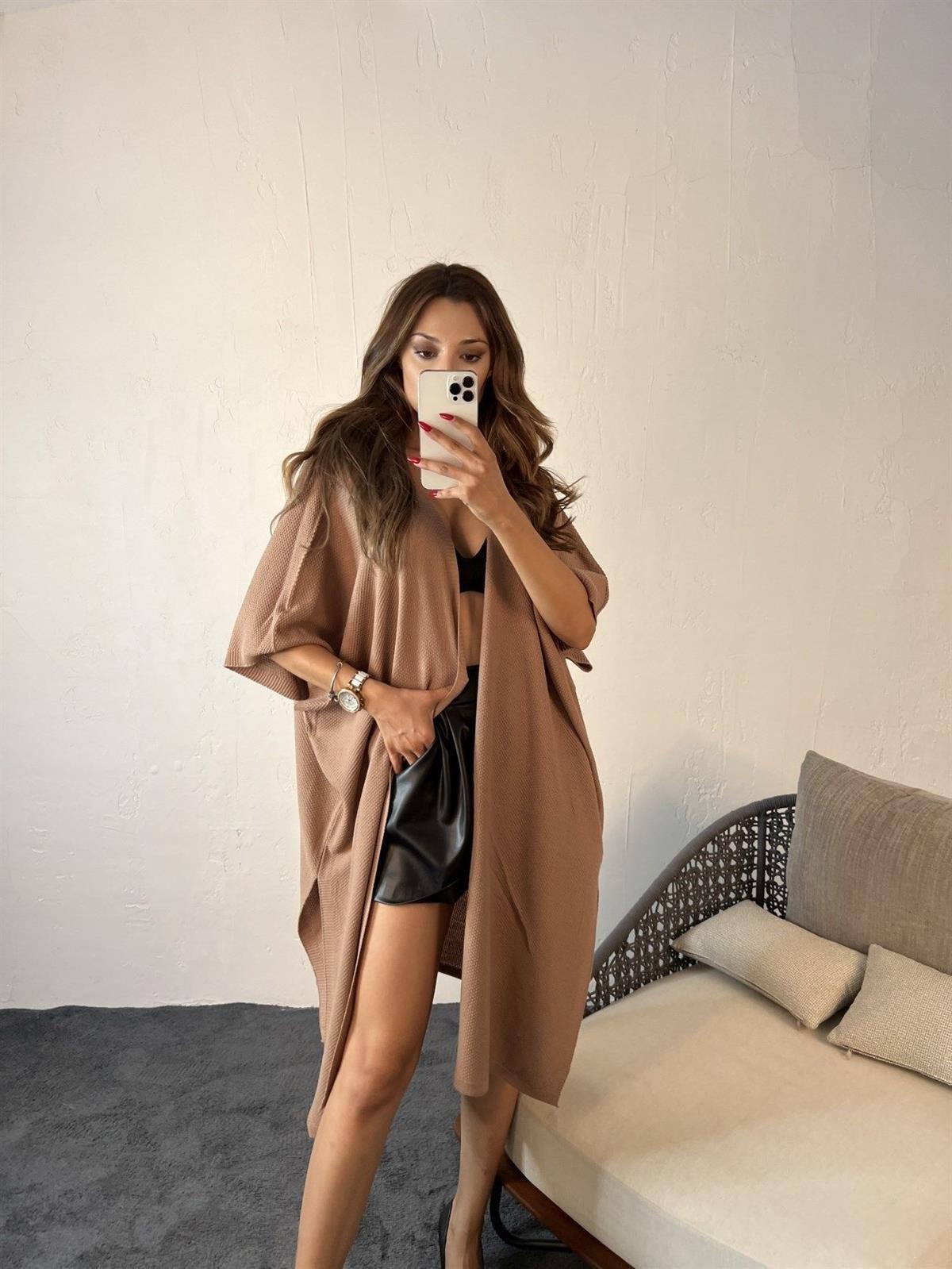 Kadın Uzun Stil Oversize Standart Beden Uzun Hırka VİZON