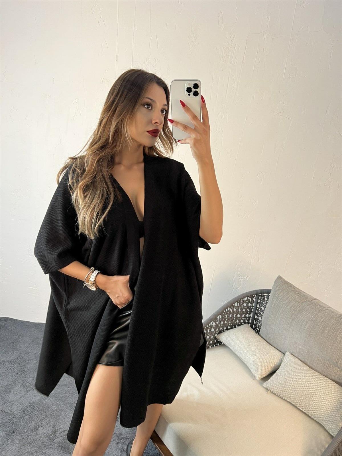 Kadın Uzun Stil Oversize Standart Beden Uzun Hırka SİYAH