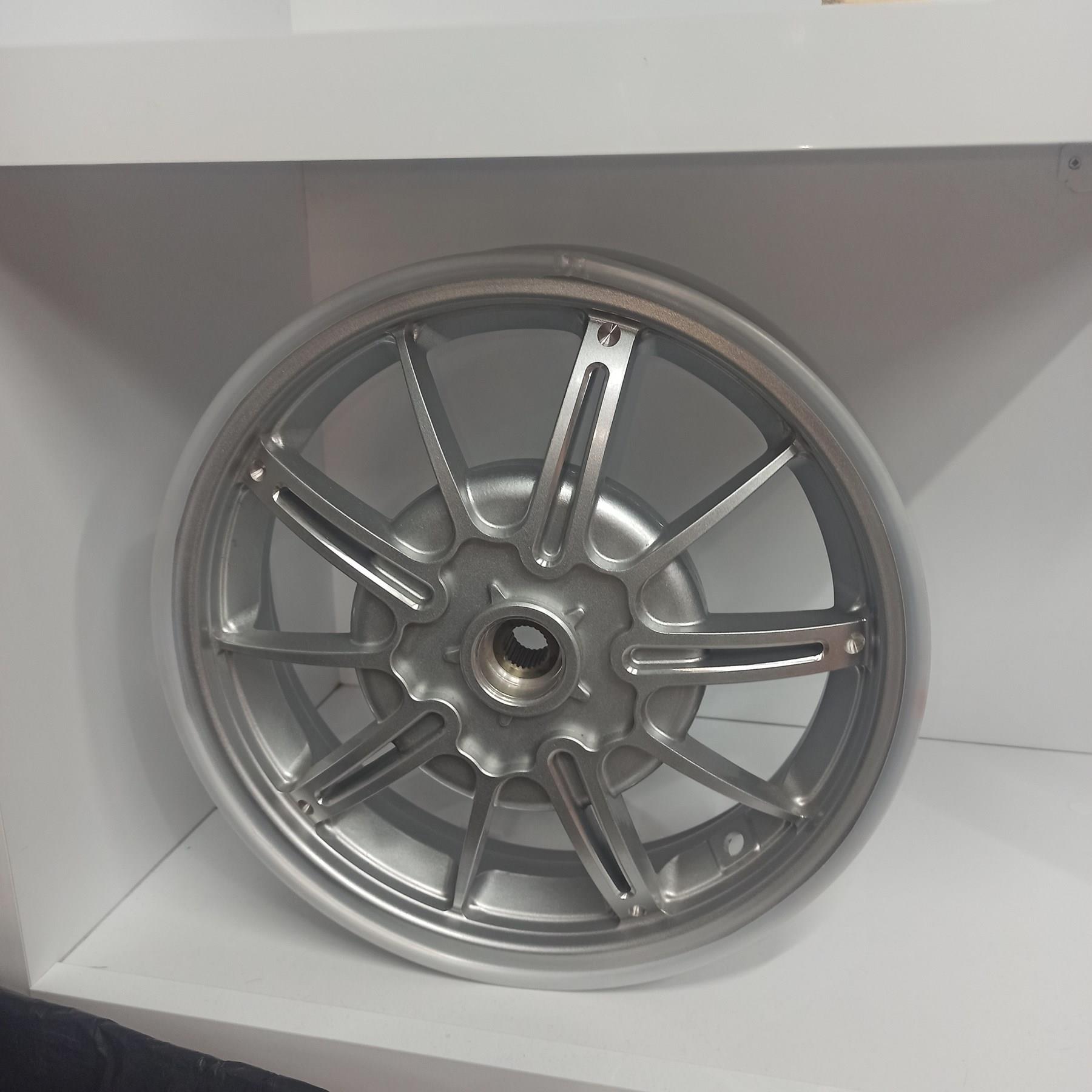 Vespa Yeni Nesil Alüminyum Alaşım Jant Ön Ve Arka 2 Li Set