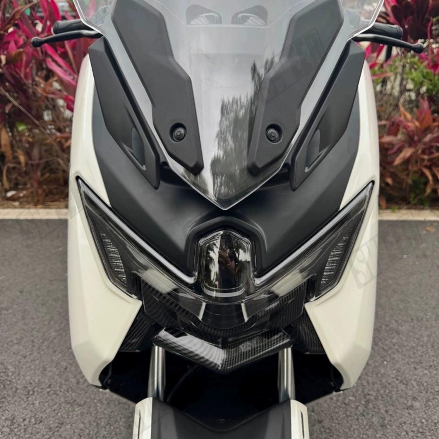 Yamaha NMAX 2025 Aerodinamik Ön Kanat Karbon Desen