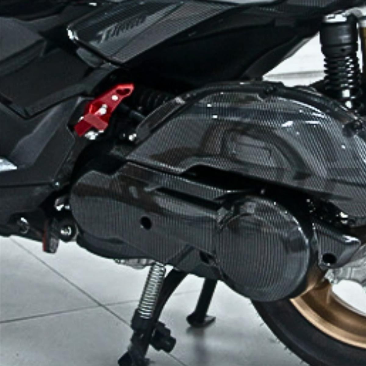Yamaha NMAX 2025 Varyatör Kapağı Sol Motor Yan Panel Karbon