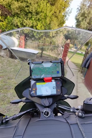 BMW Motosiklet Uyumlu Kablosuz Hızlı Şarjlı Motosiklet Telefon Tutacağı  R1300GS, R1200GS, R1250GS 
