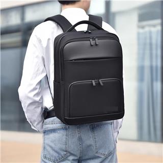 Laptop Notebook Sırt Çantası Usb Şarj Girişli iş Seyahati Günlük Yaşam ve Okul Yeni Nesil Çanta SİYAH