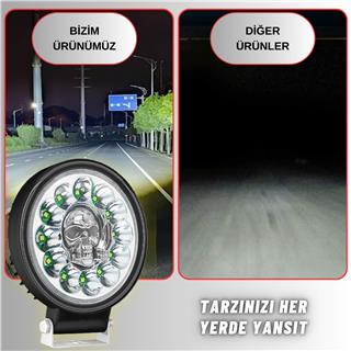 Off Road RGB Skull Tasarım Traktör Tır Kamyon Çakarlı Çalışma Lambası Ve Sis Farı 12-24V 7 Modlu Işık Tasarım