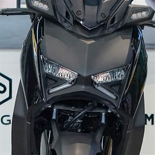 Yamaha XMAX 250 300 Ön Far 2023 Model Sonrası Tam Uyumlu Premium Kalite