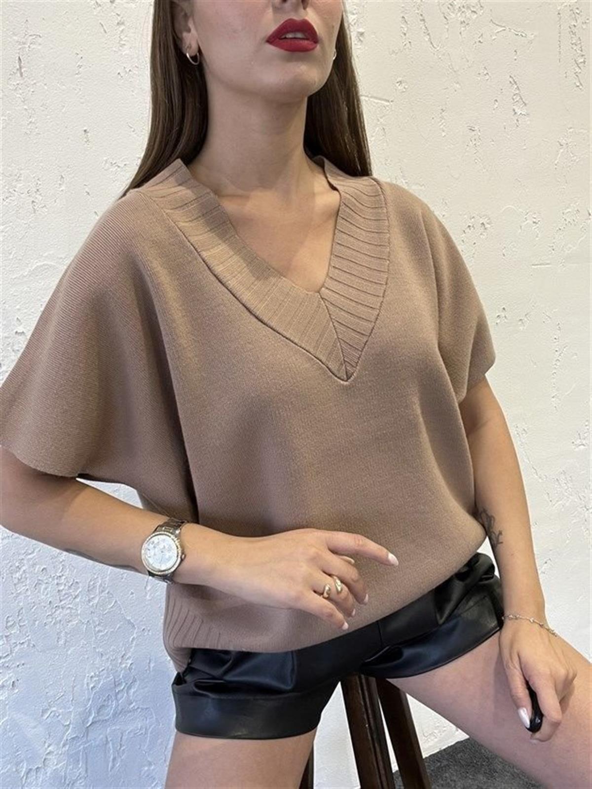 Kadın V Yaka Triko Süveter VİZON