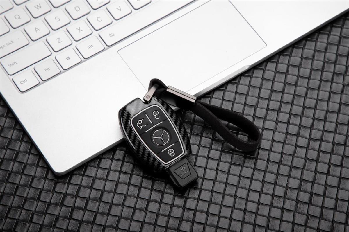 Mercedes Uyumlu Karbon Metal Anahtar Kılıfı