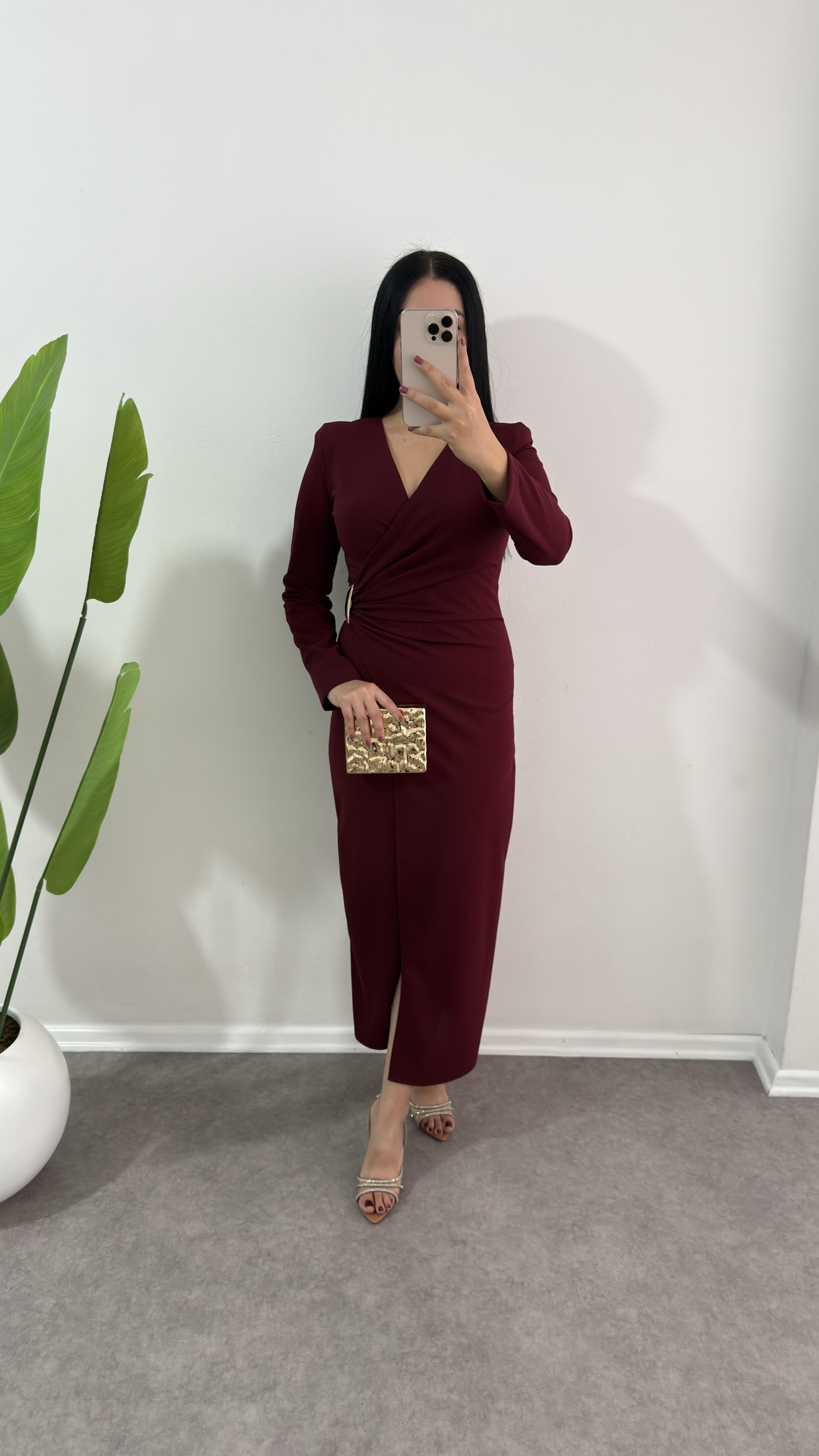 Bordo Şely Broşlu Elbise 