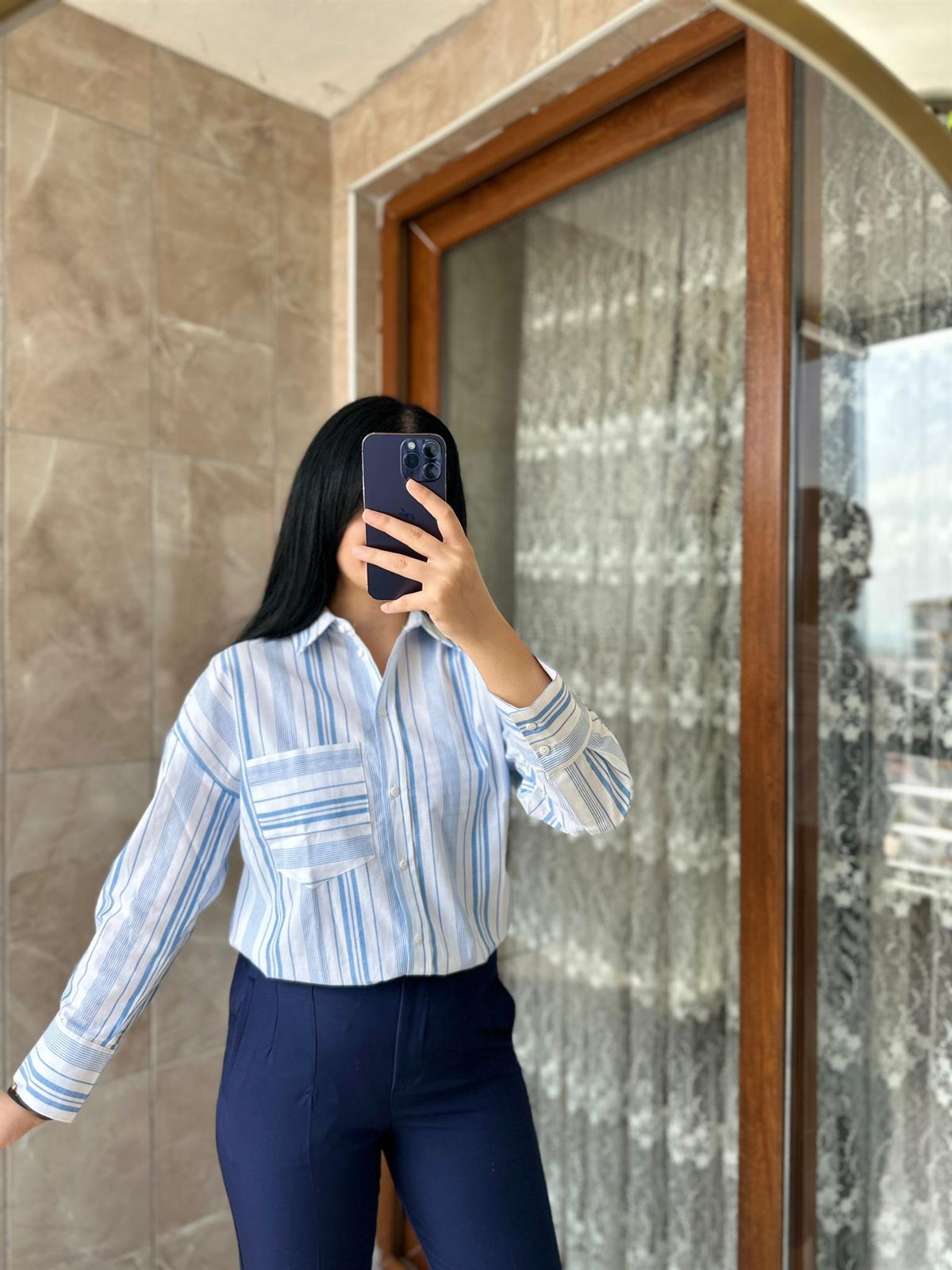 ÇİZGİLİ MAVİ GÖMLEK