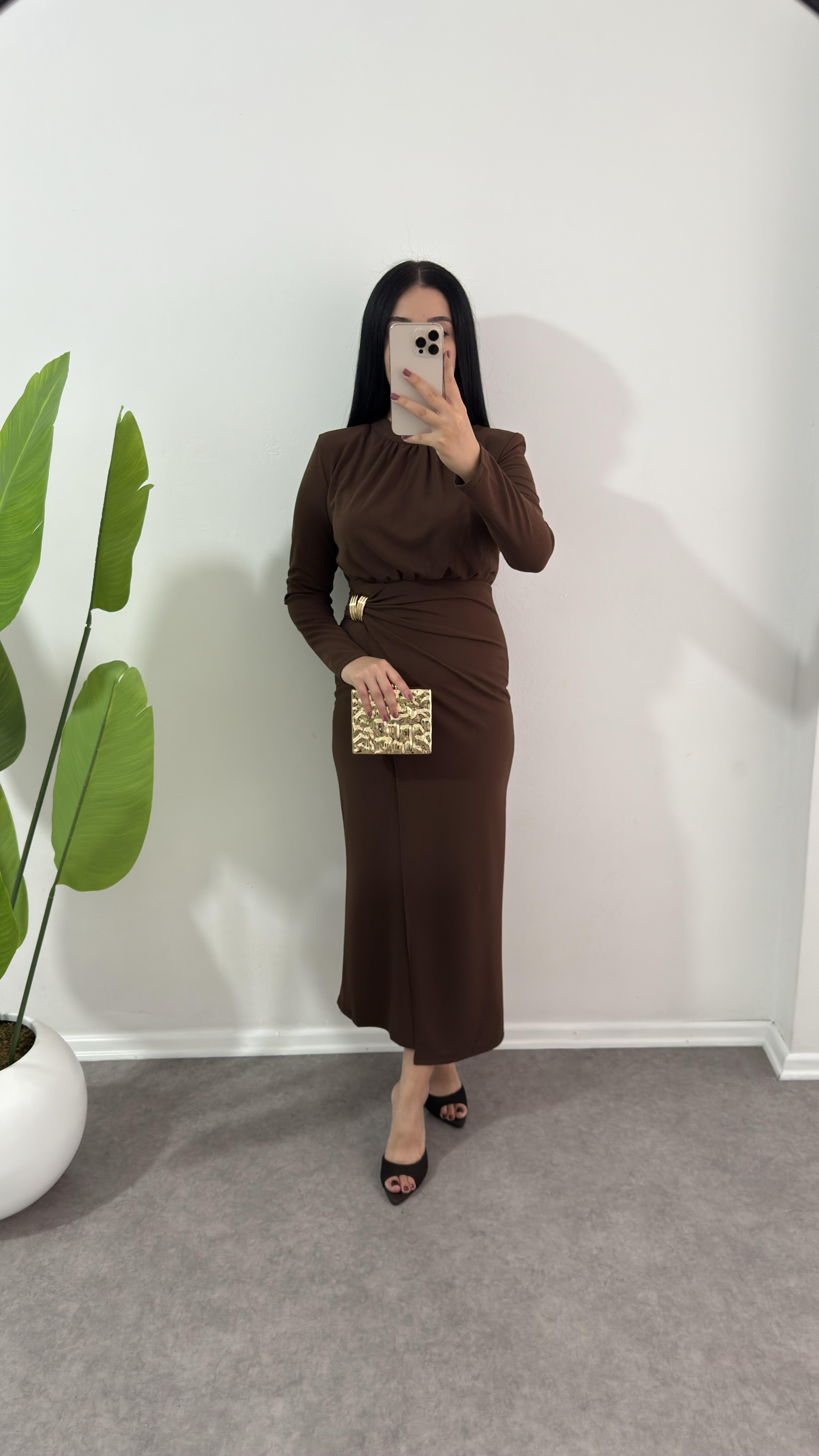 Kahverengi Sever Krep Elbise 