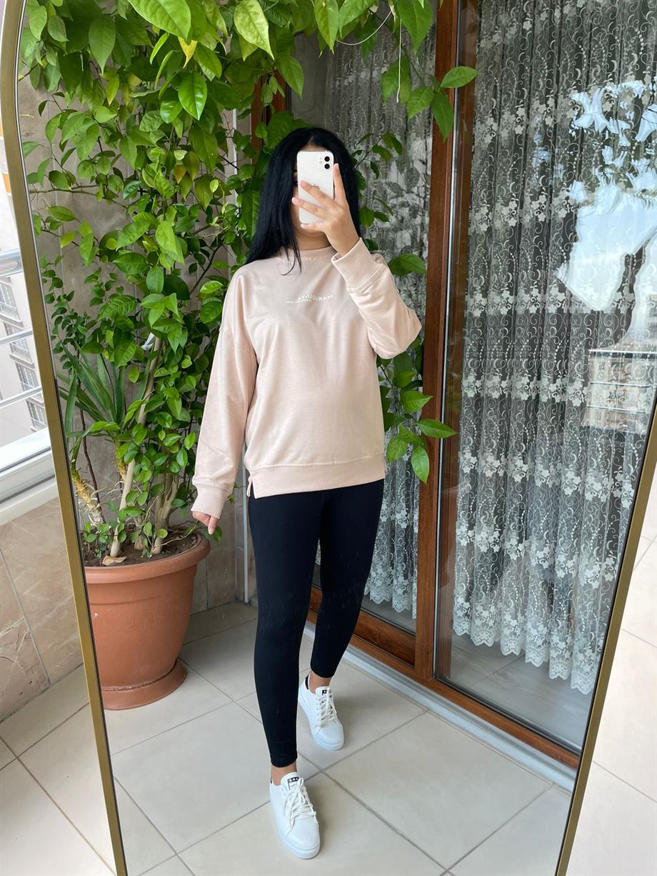 KREM RENGİ SWEATSHİRT