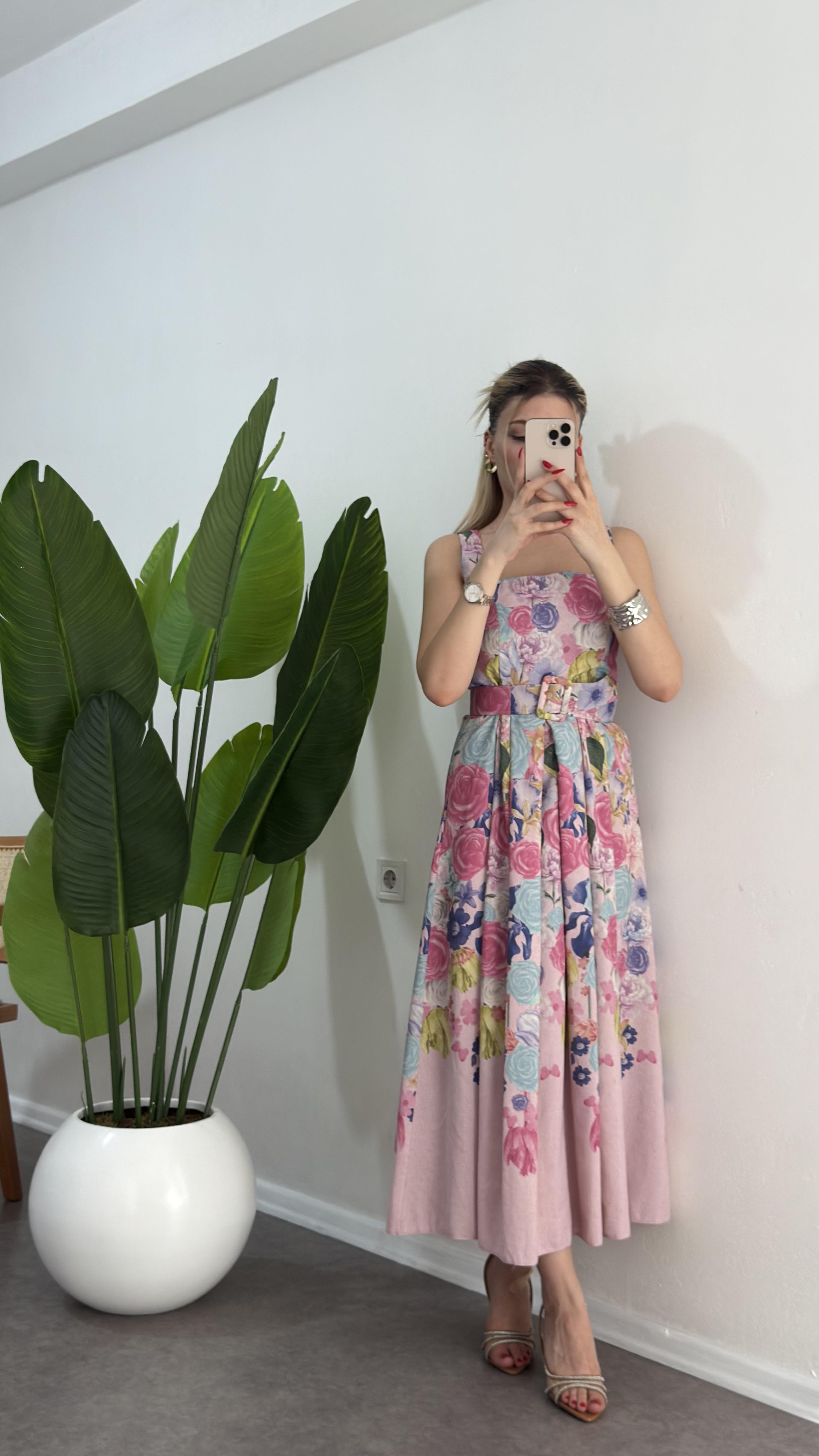 Pembe Çiçekli Lory Elbise