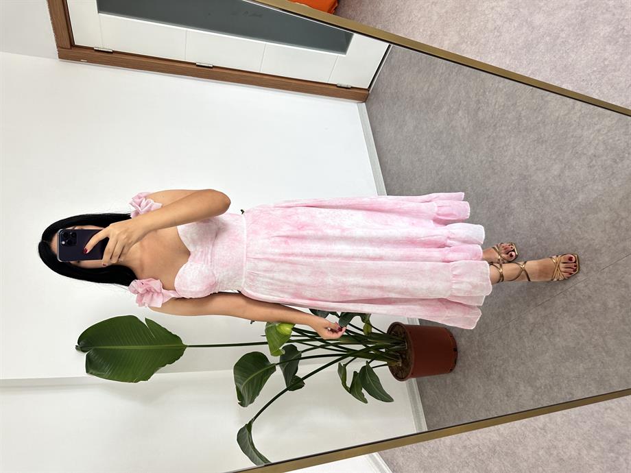 Şifon pembe elbise