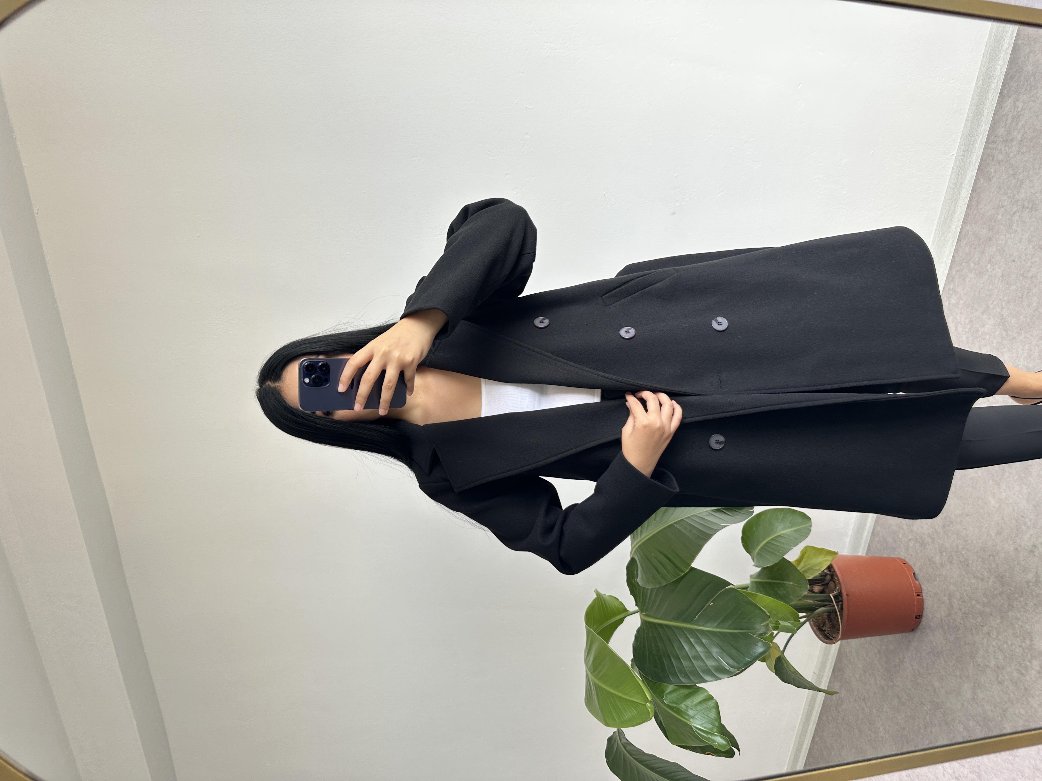 Siyah kaban içi astarlı