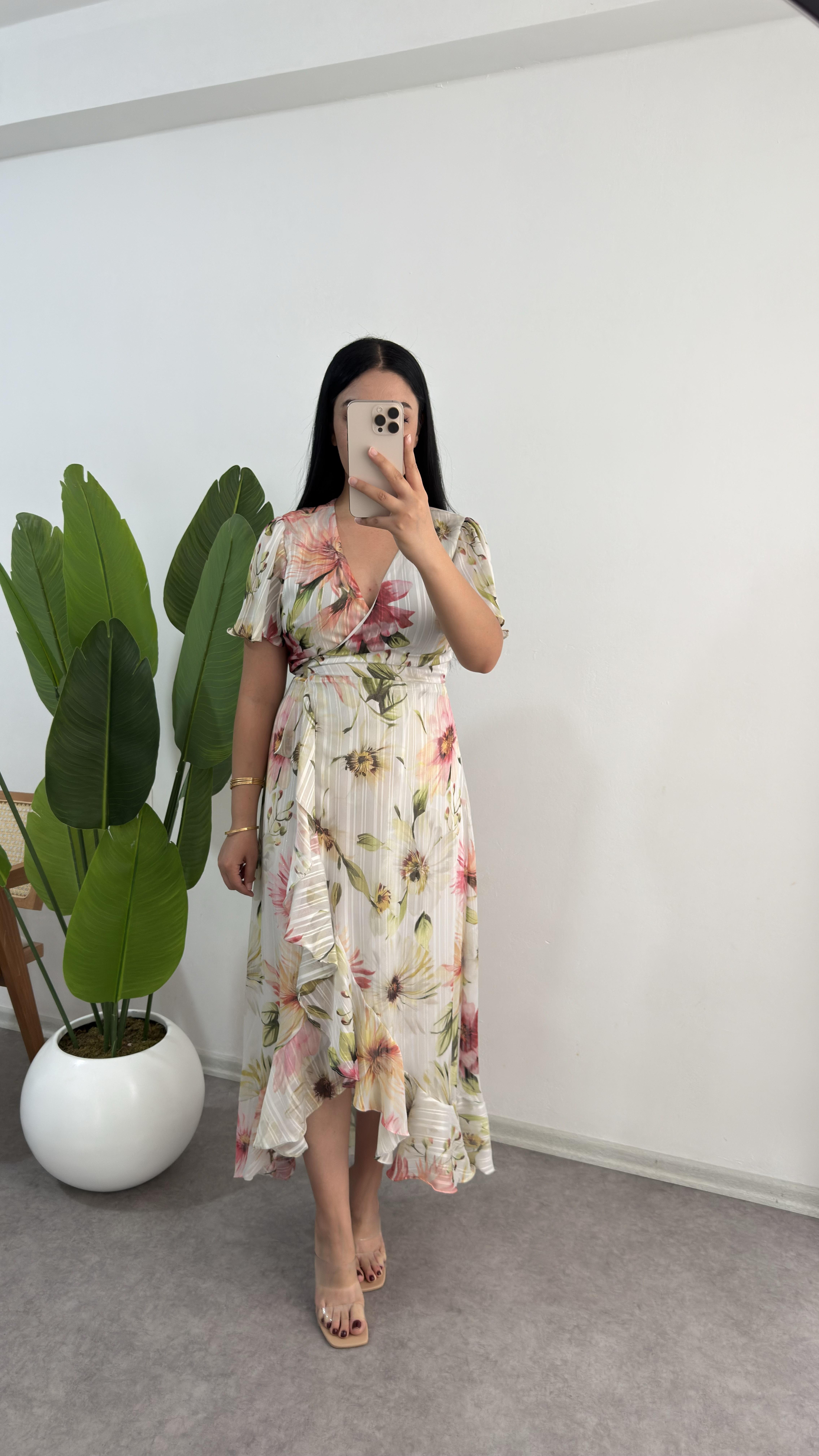 Anvelop Model Gs Elbise