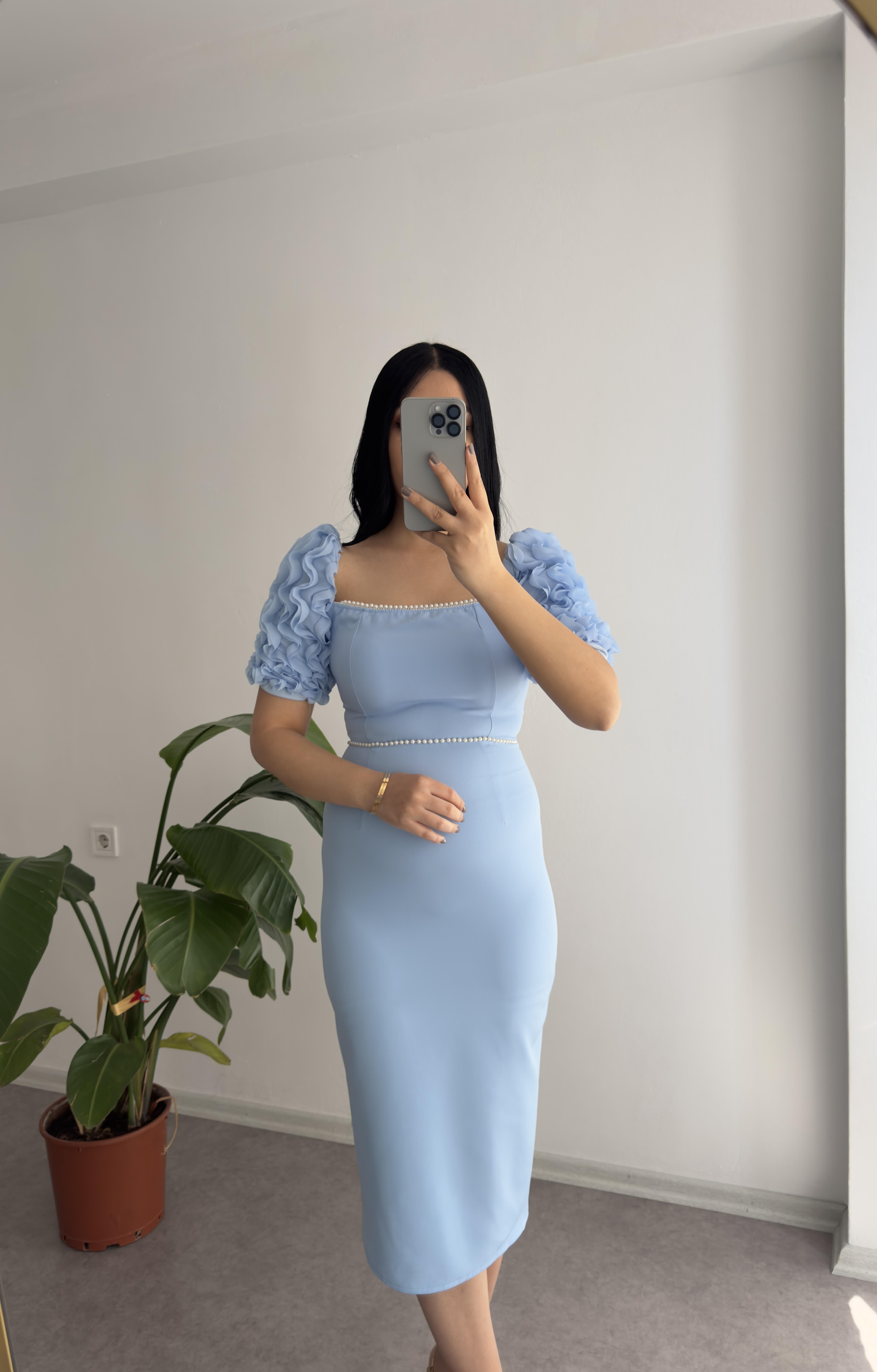 Bebe Mavisi İnci Boncuklu Balık Model Elbise