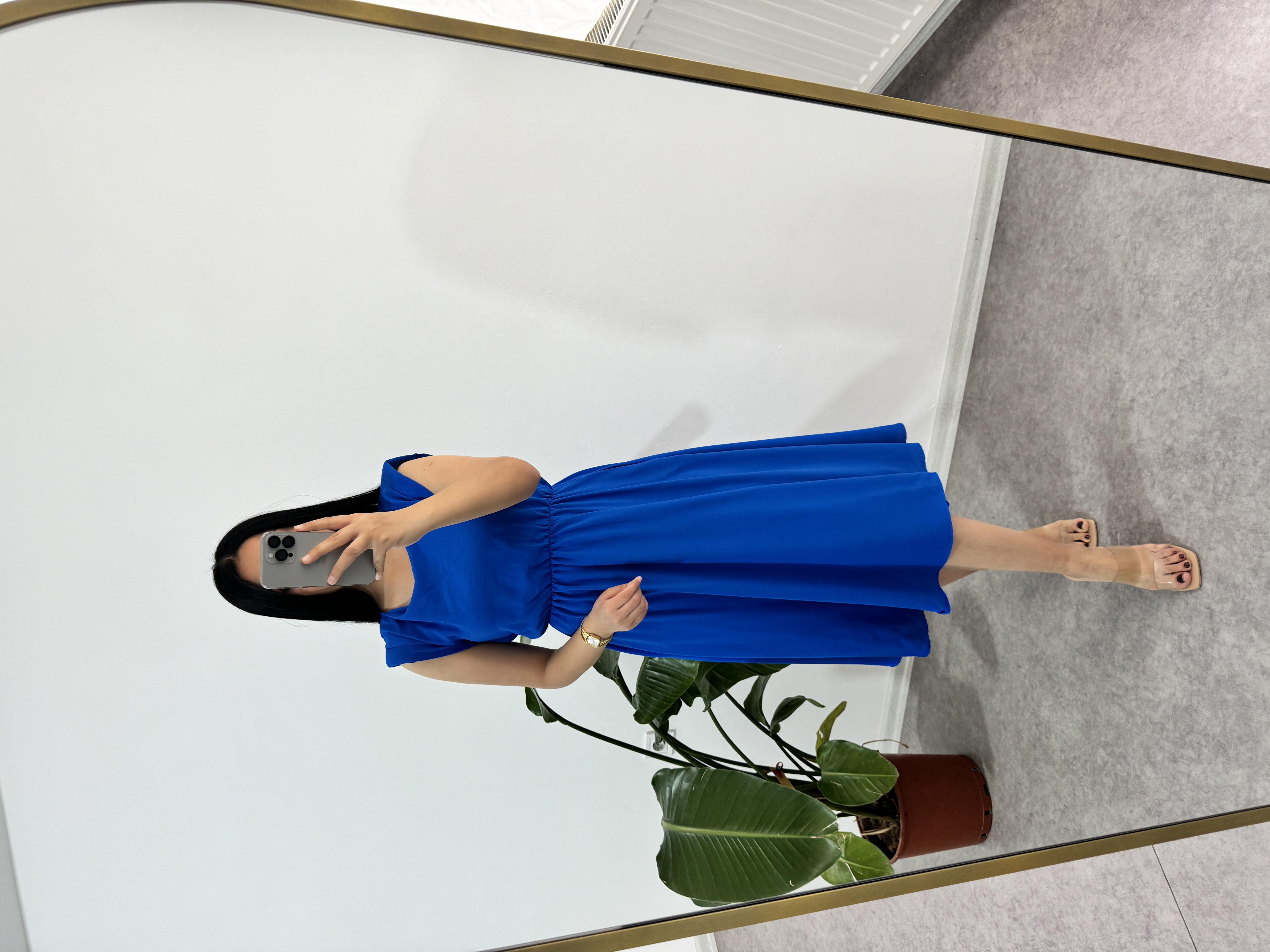 Beli Lastikli Mavi Elbise