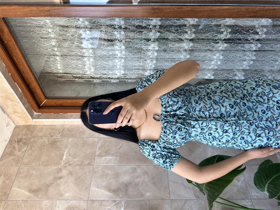 Bürümcük mavi elbise