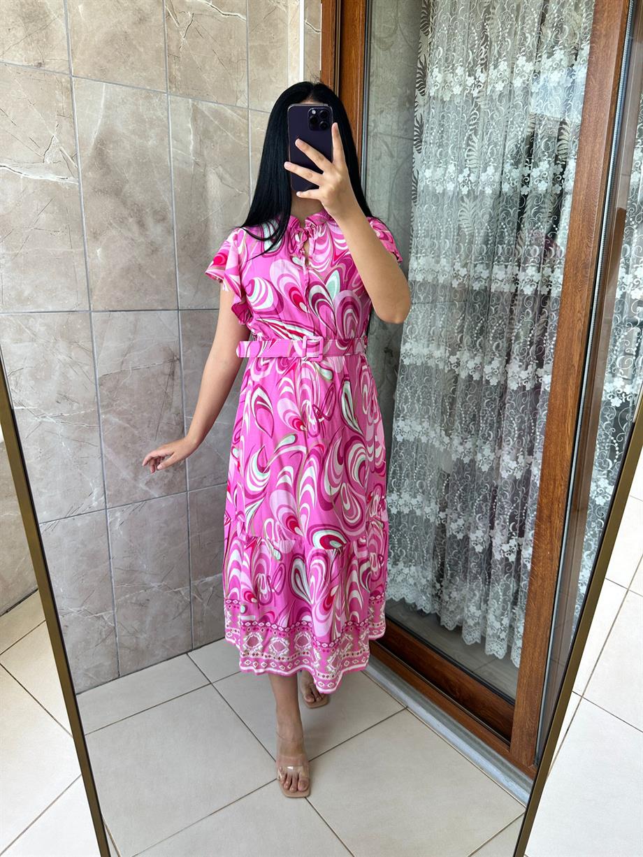 DESENLİ KEMERLĞİ ELBİSE