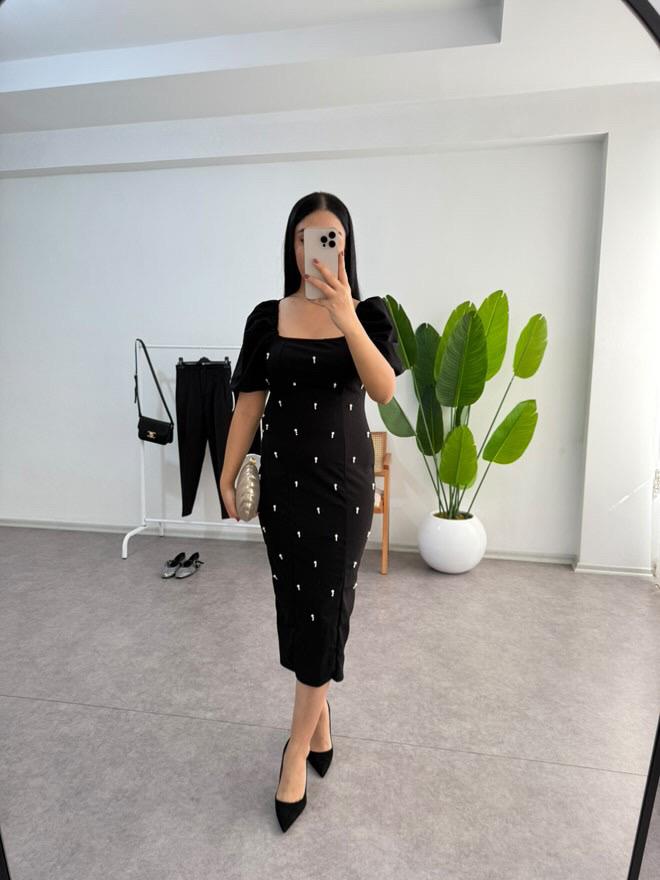 İnci Siyah Krep Kumaş Elbise