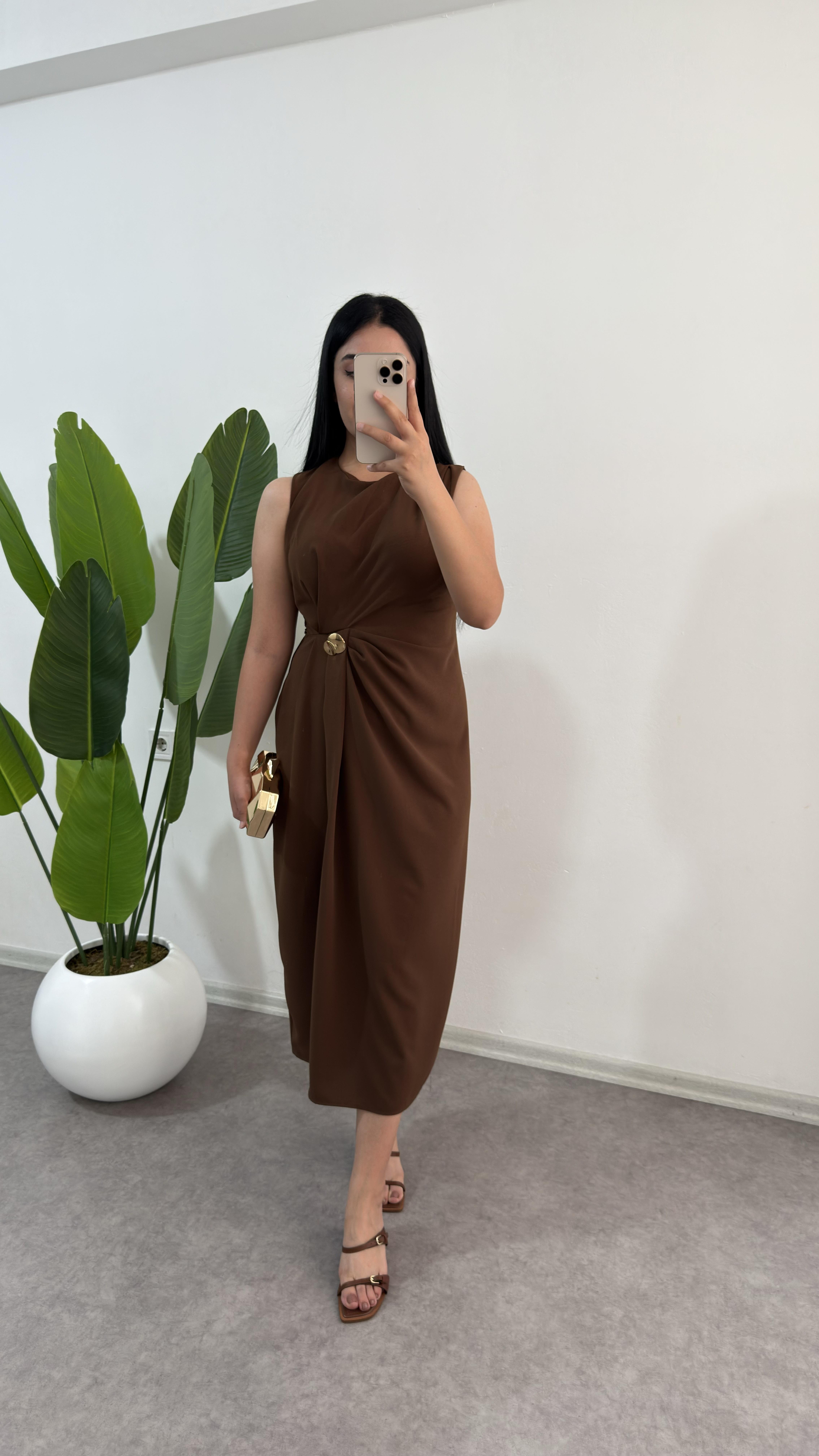 Kahverengi Lisa Elbise