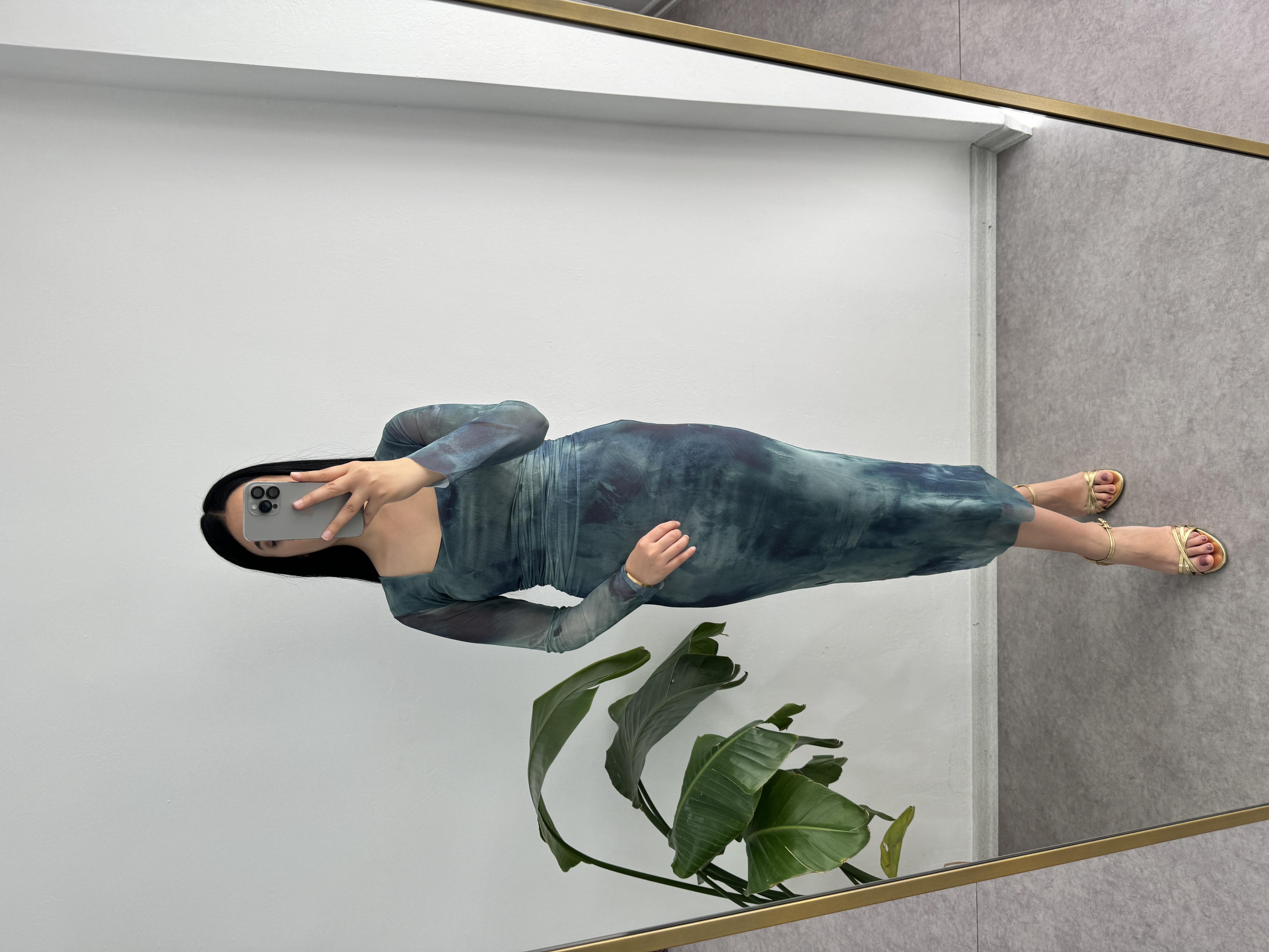 Kare Yaka Yeşil Elbise 