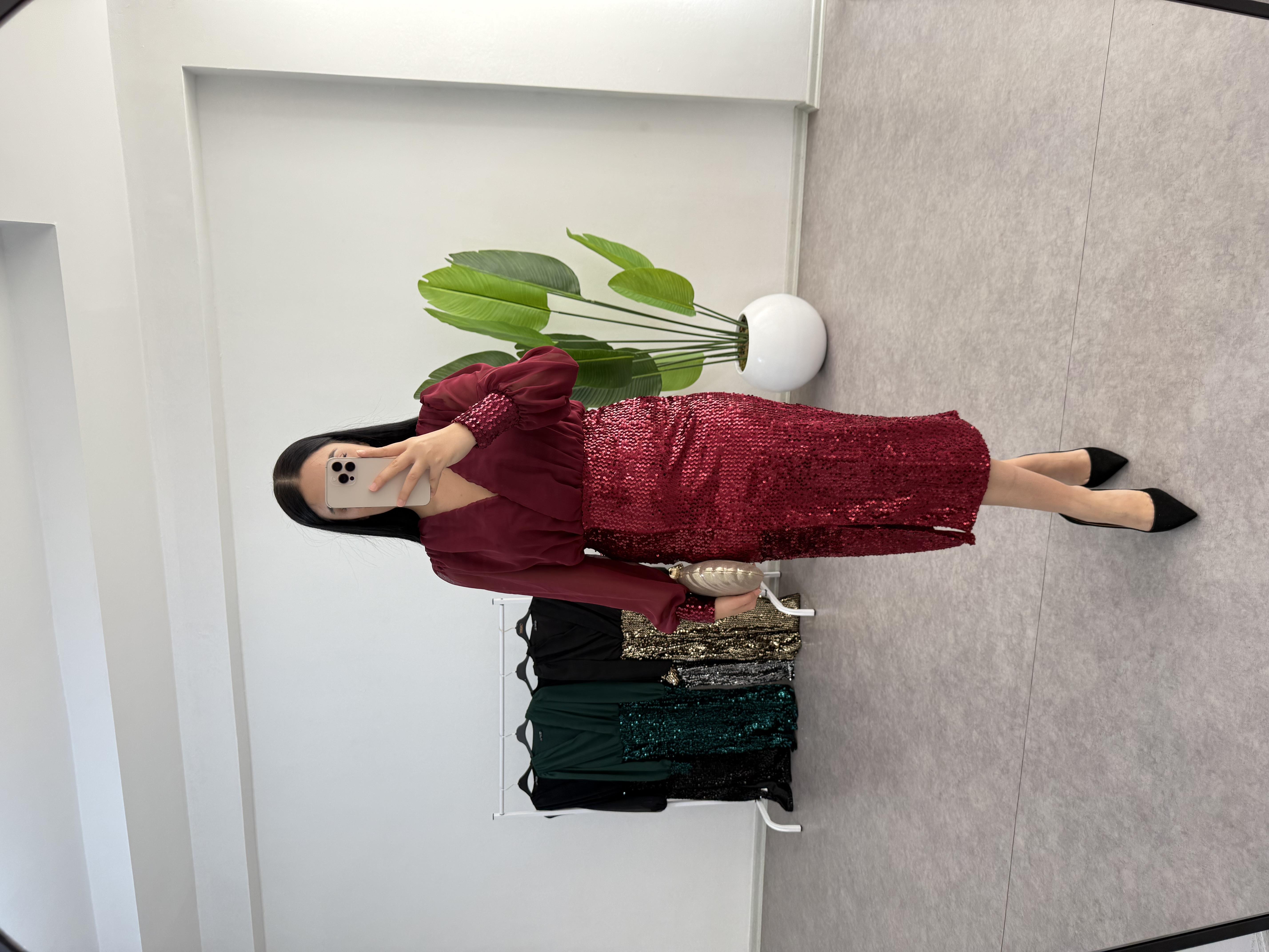 Kırmızı Payetli Elbise