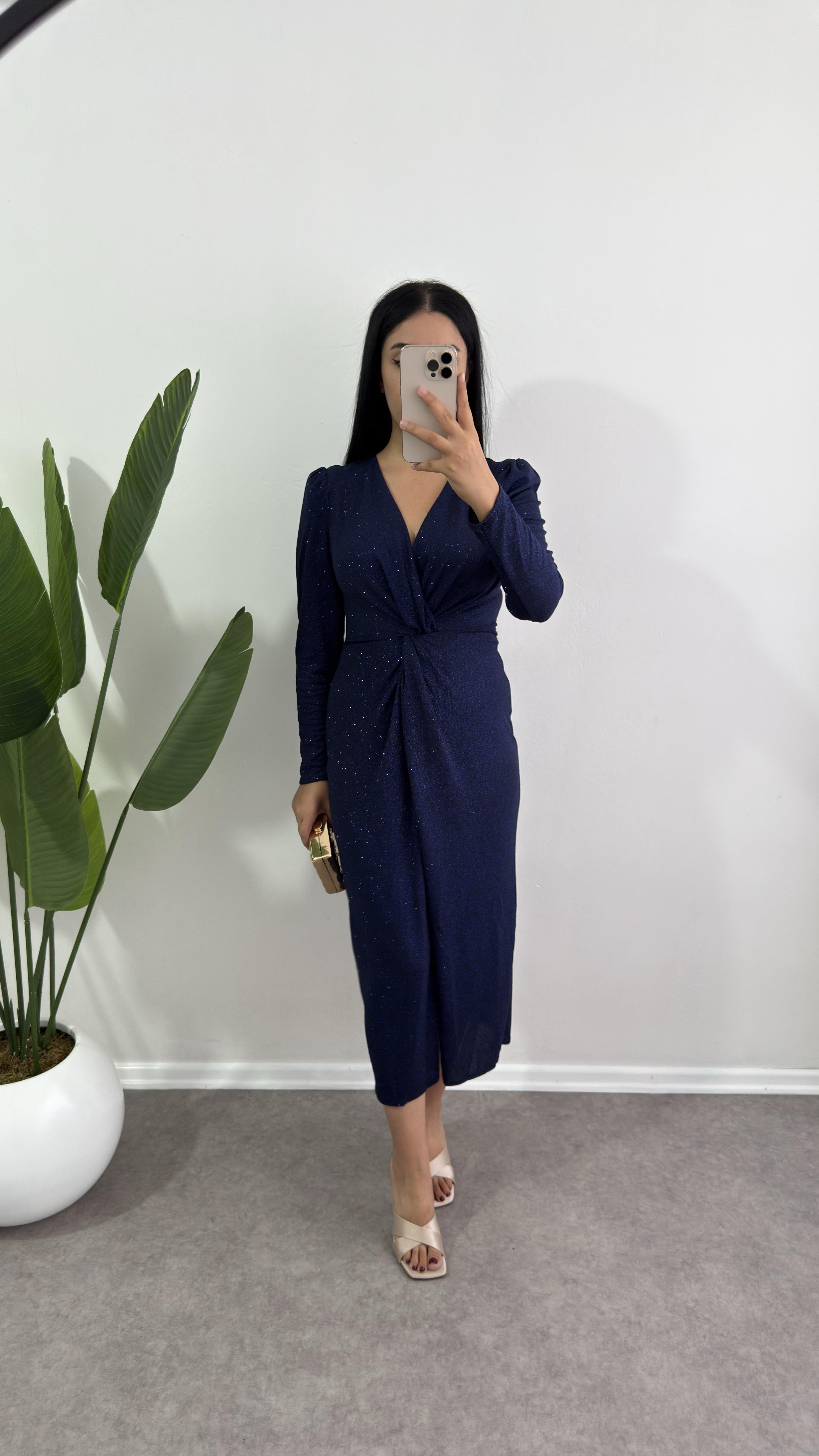 Laren Drapeli Simli Lacivert Elbise