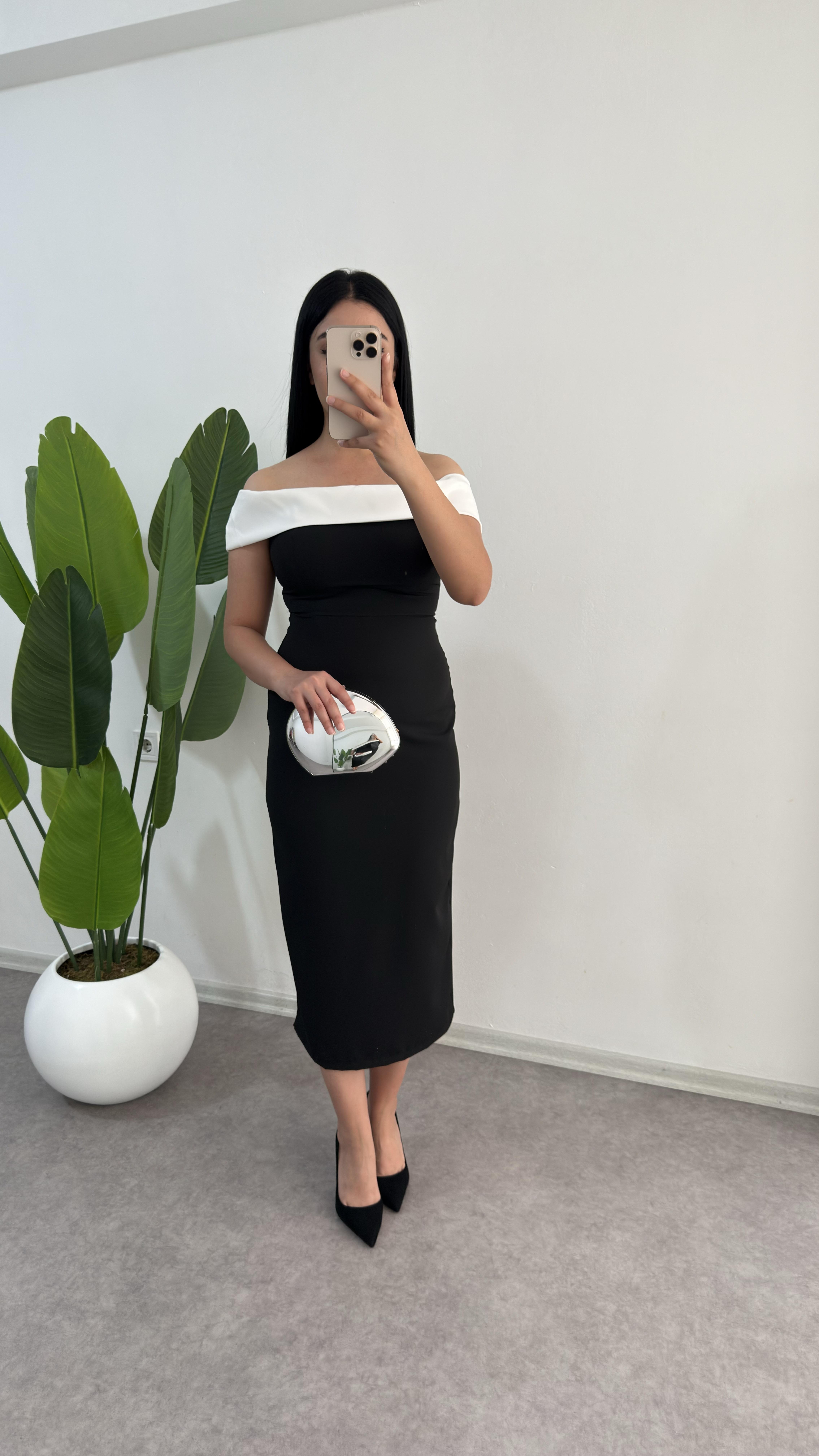 Madonna Yaka Siyah Midi Boy Elbise 