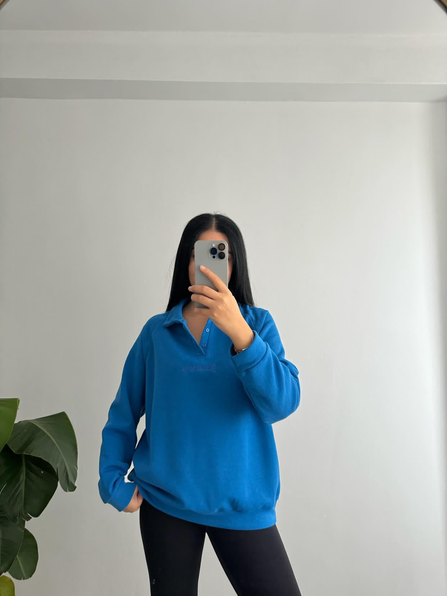 Mavi polo yaka sweatshırt