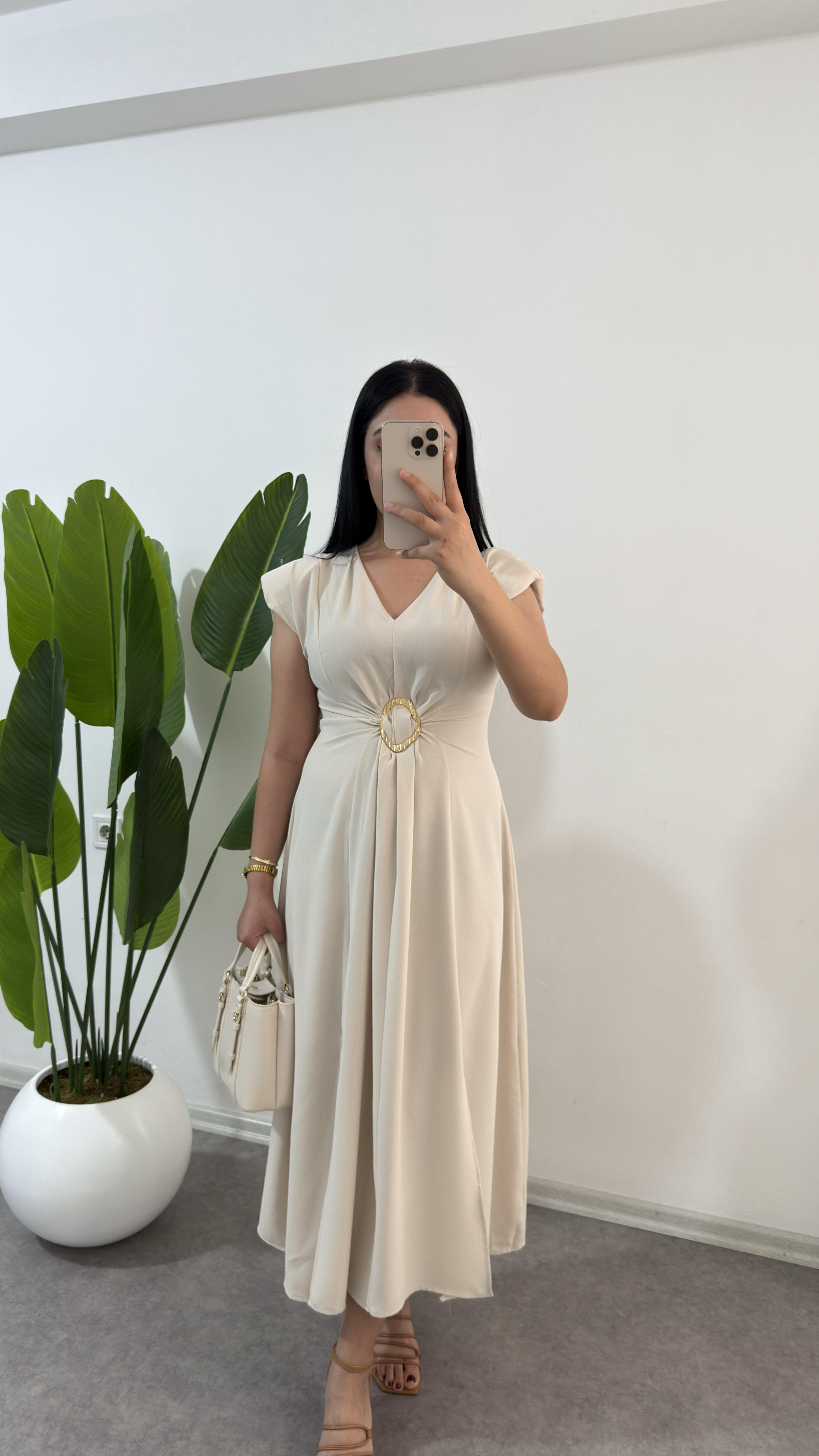 Meftun Krem Rengi Elbise