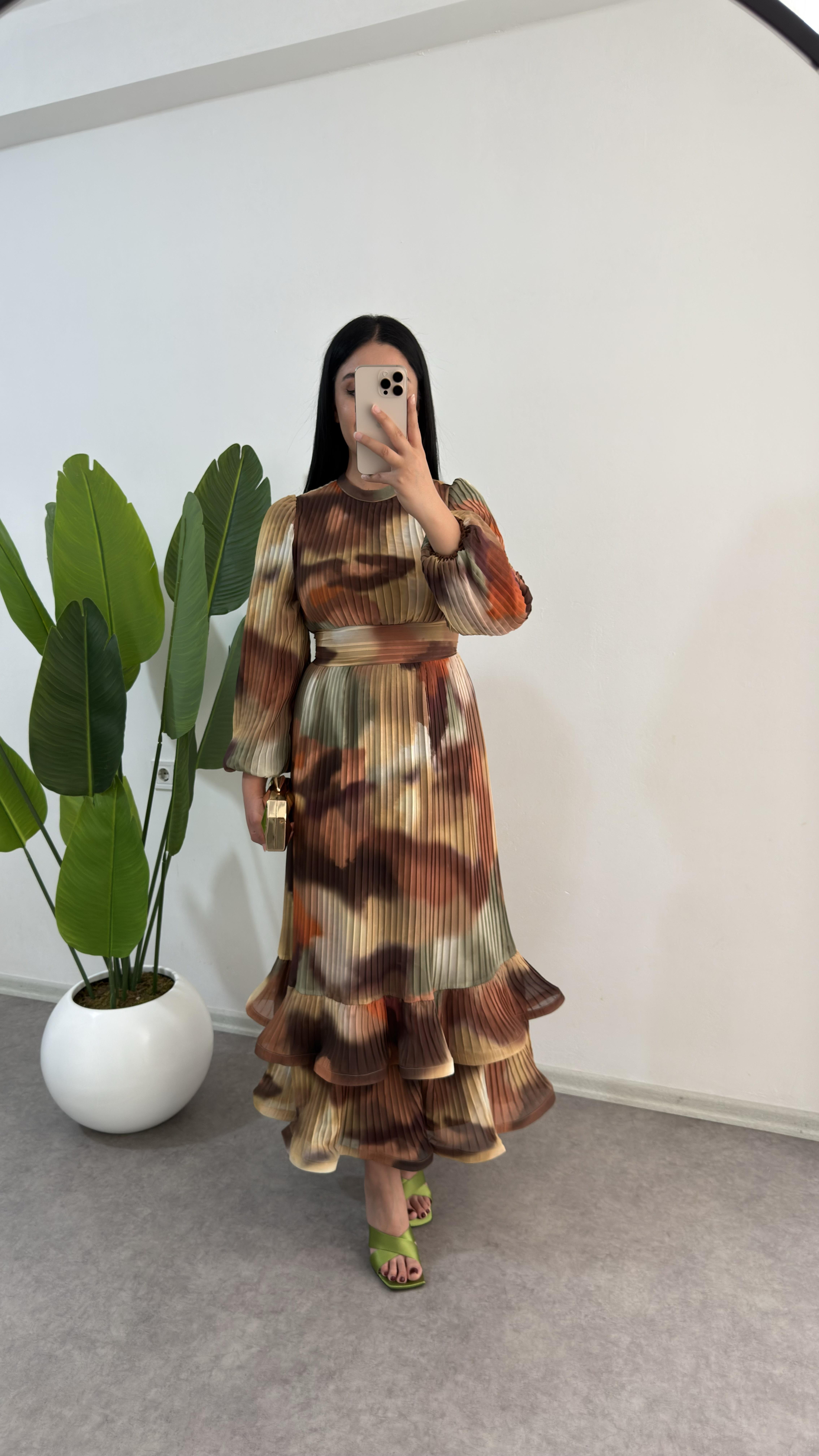 Nage Şifon Kahve Elbise