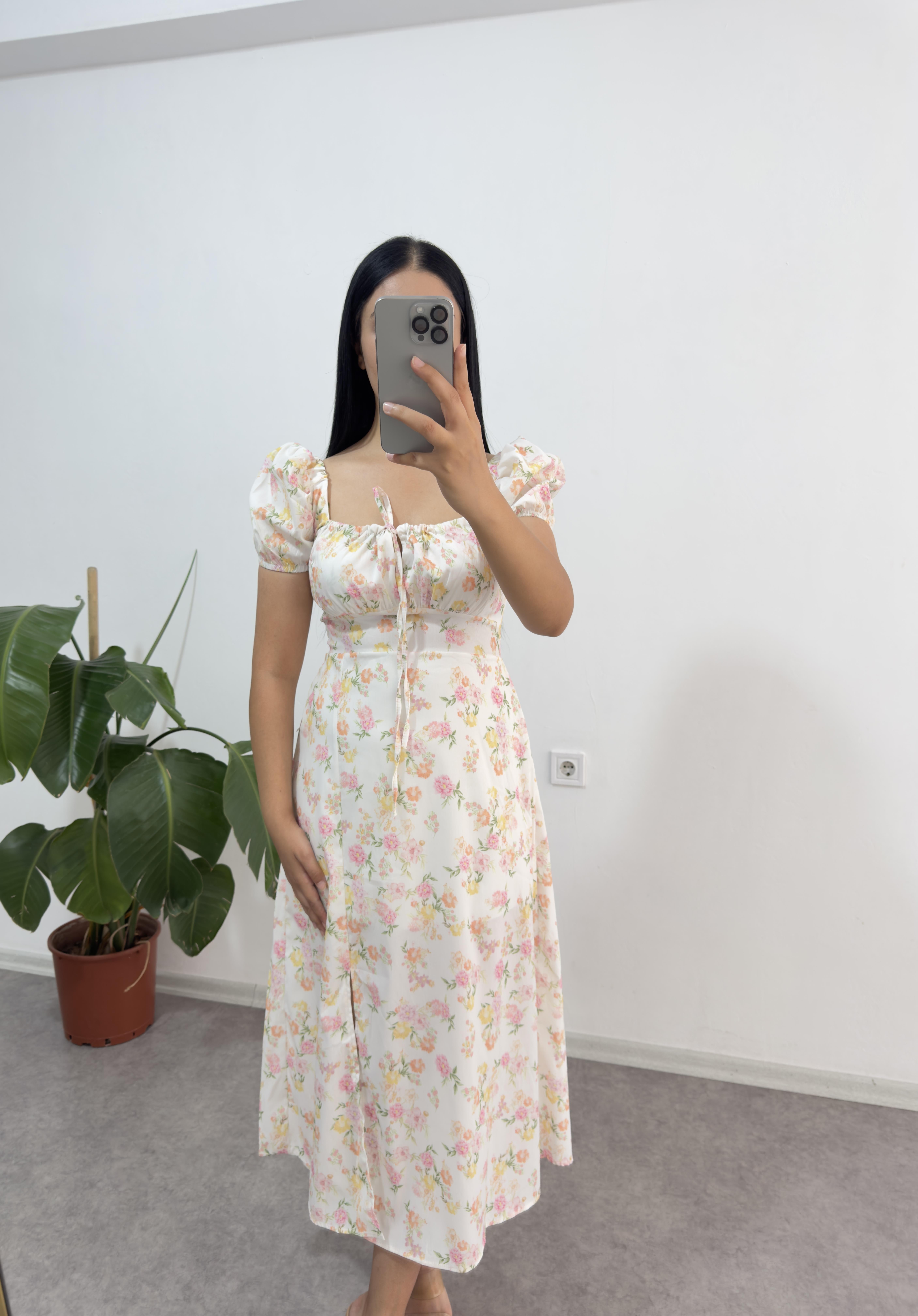 Nyb Çiçekli Krem Elbise 