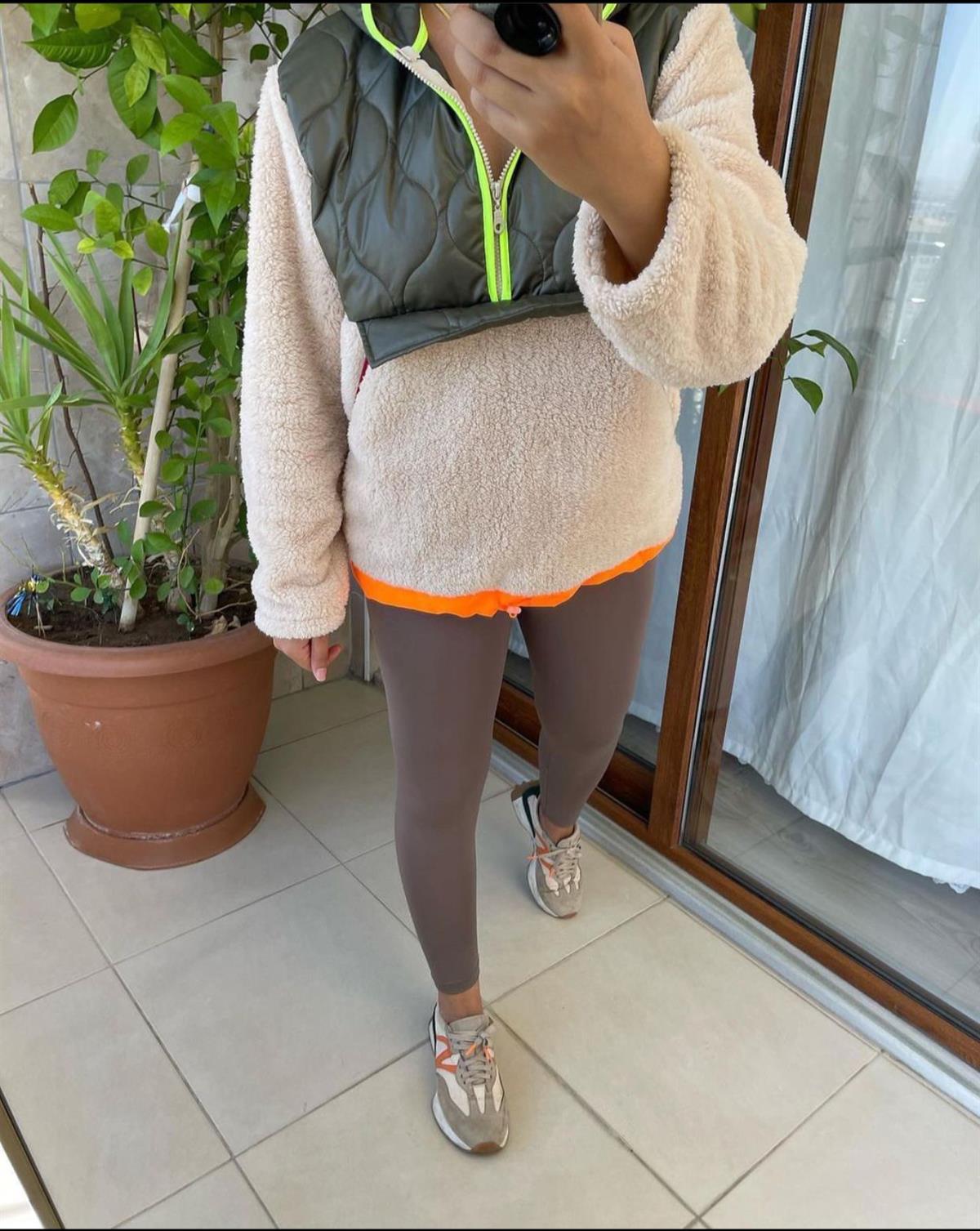 PELUŞ SWEAT FOSFOR DETAYLI