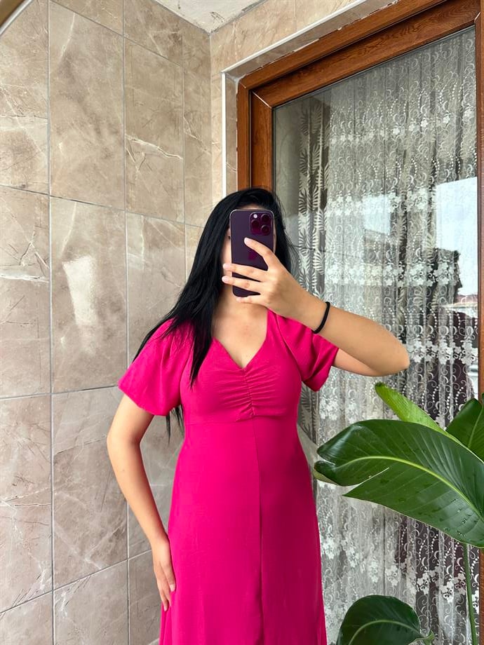 Pembe balon kol elbise