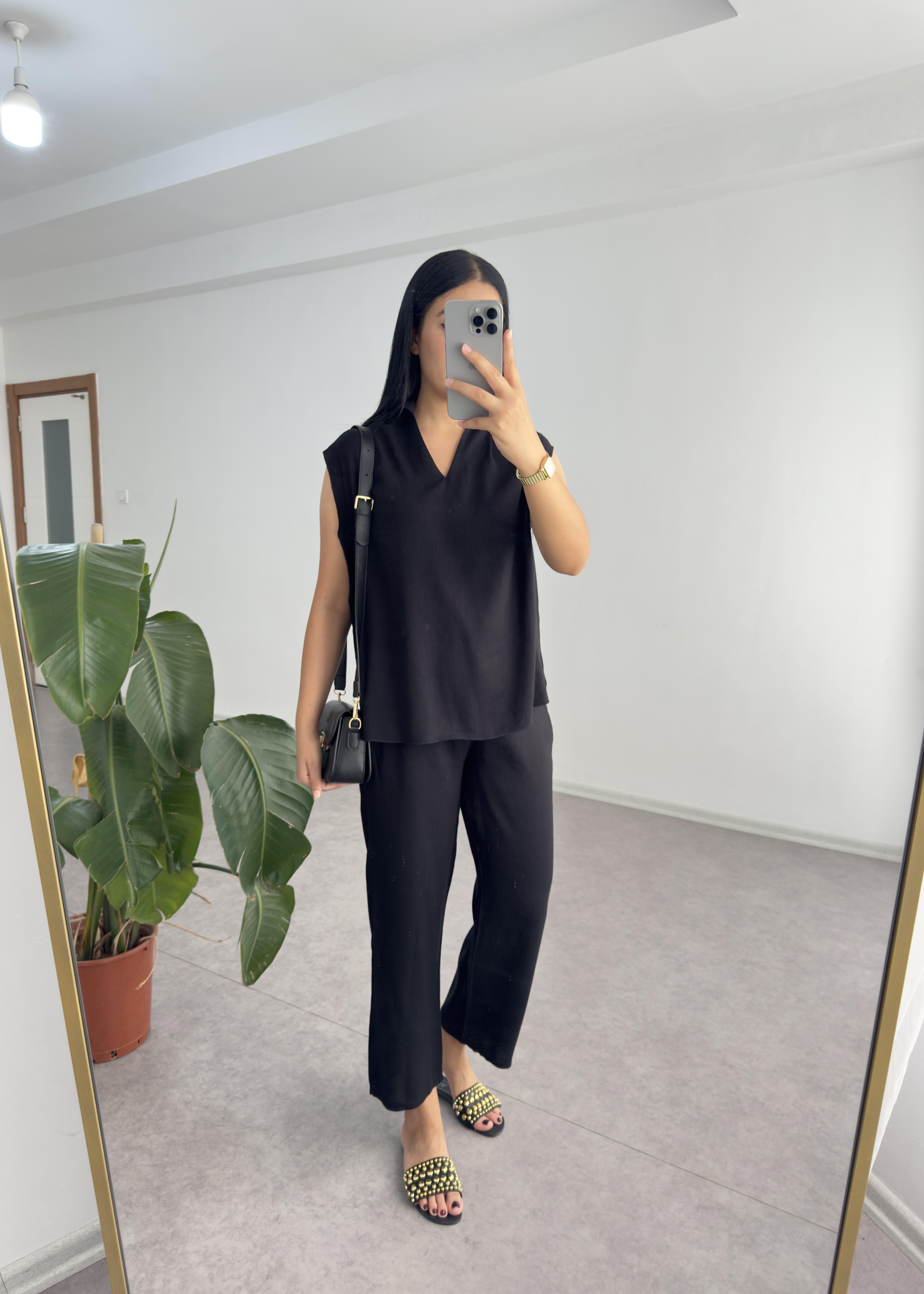 Pery Keten Siyah Takım