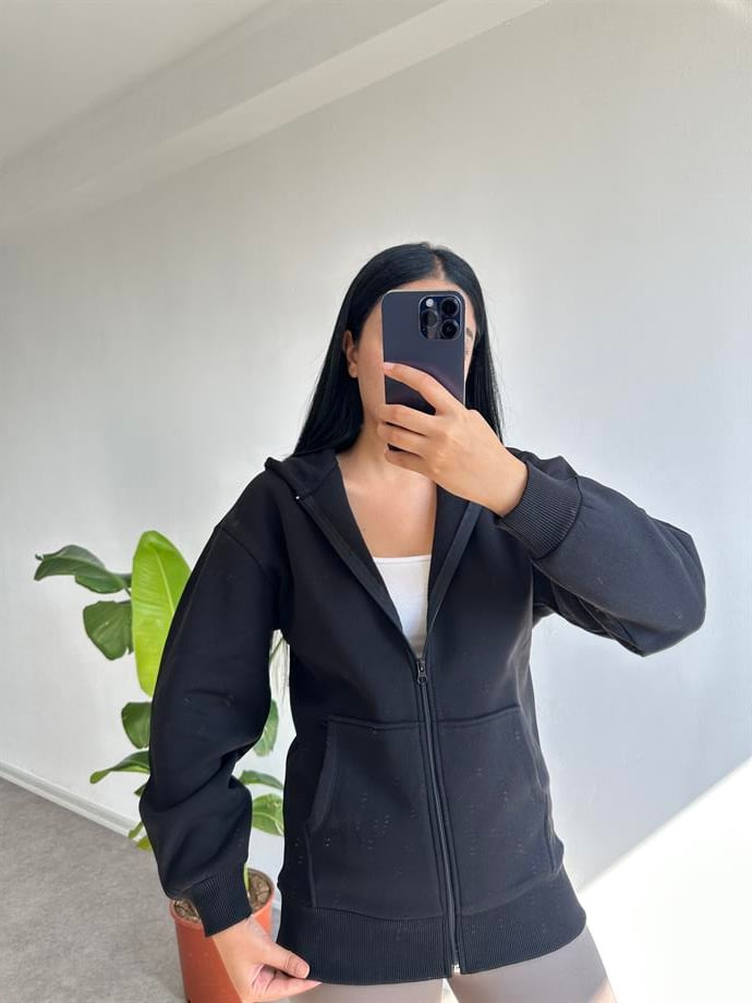 Şardonlu siyah hırka