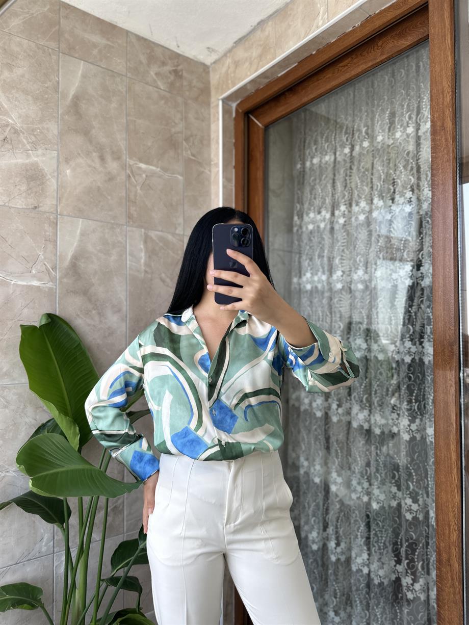 Saten desenli gömlek