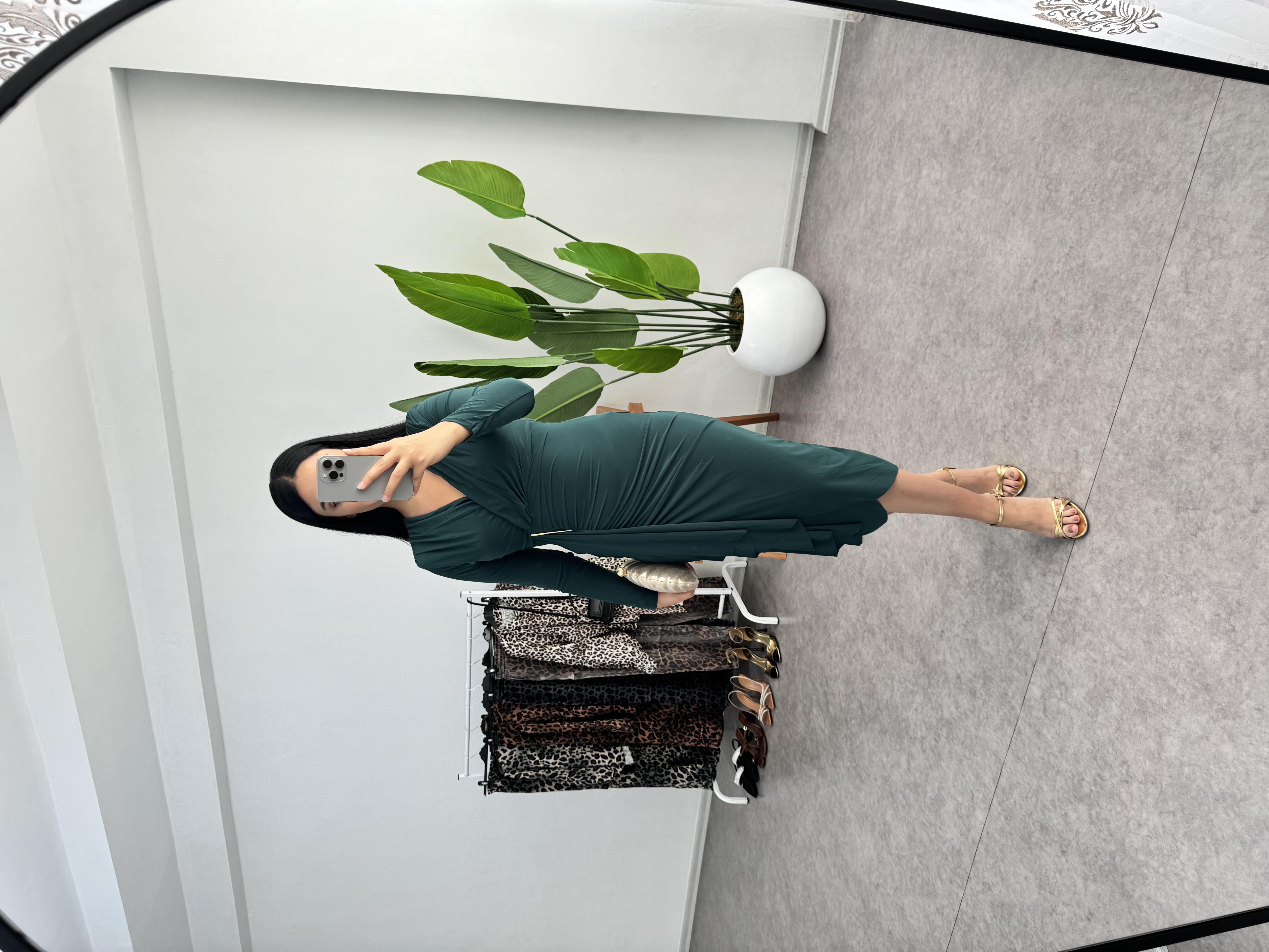 Sendy Kumaş Yeşil Elbise 