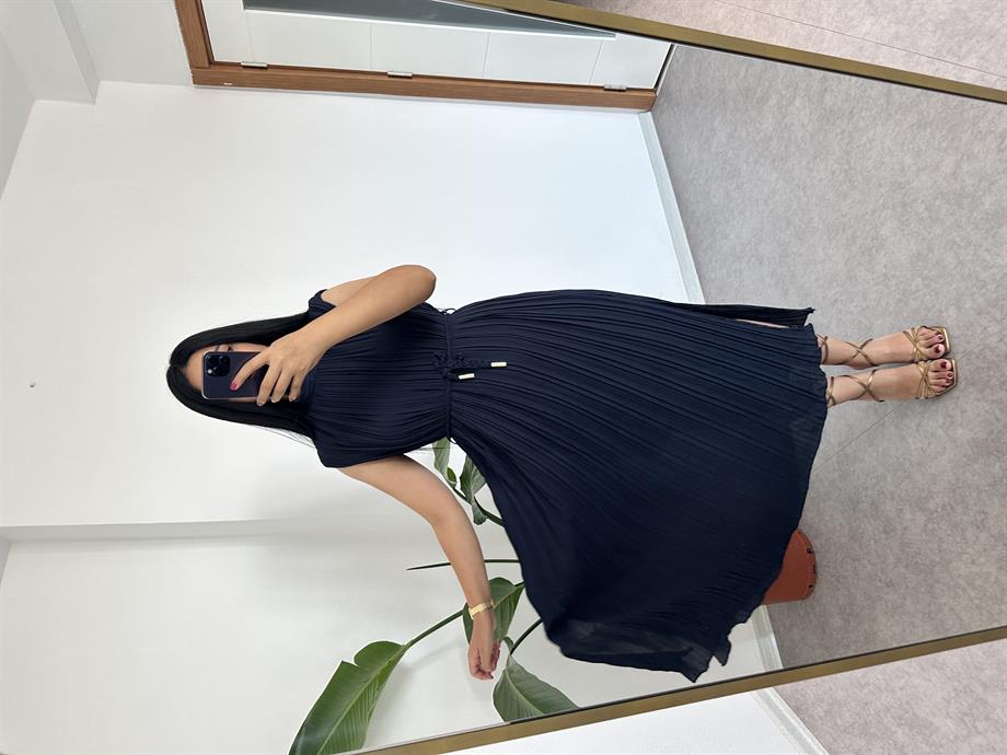 Şifon Piliseli astarlı elbise