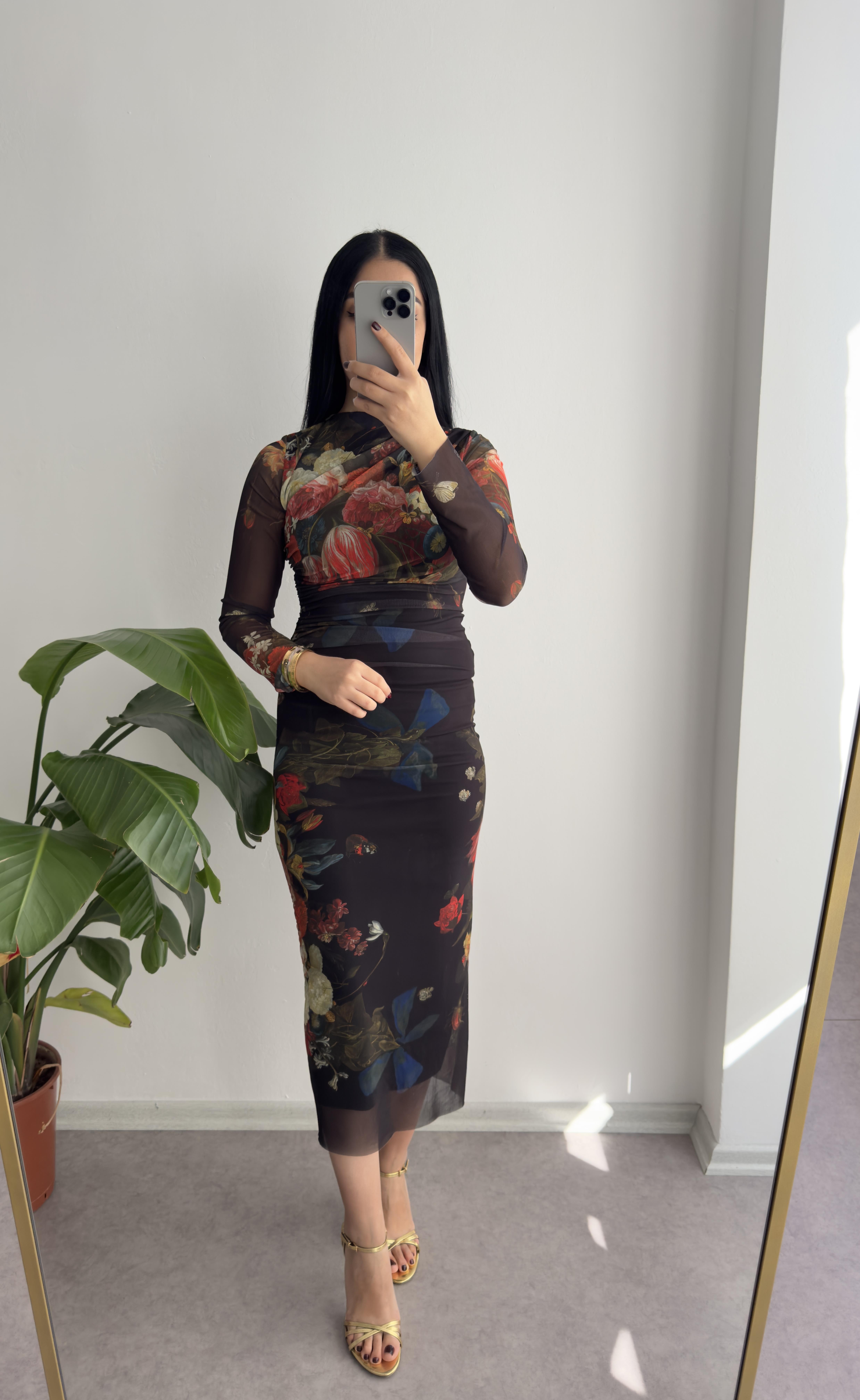 Siyah İçi Astarlı Tül Elbise