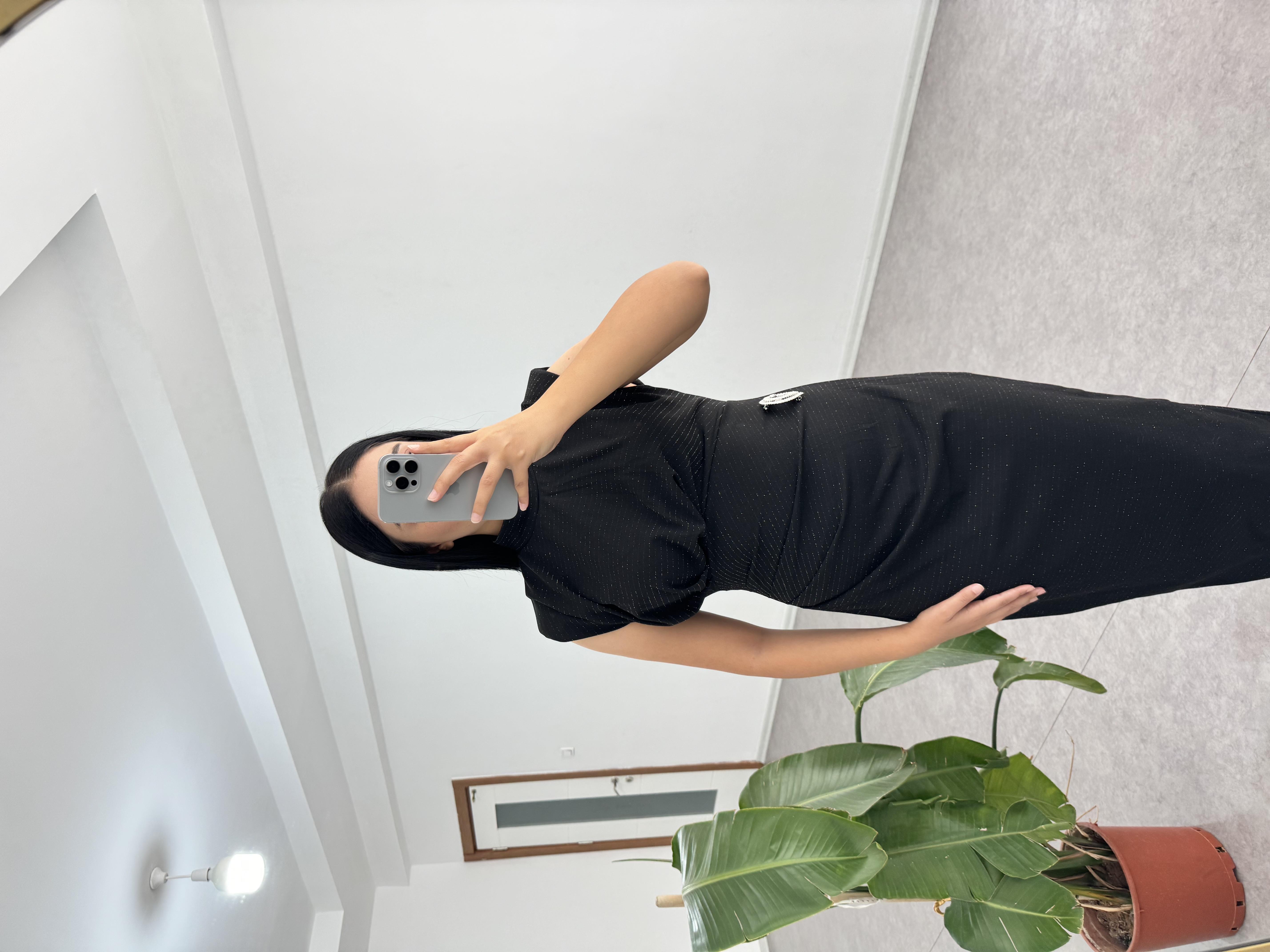 Siyah Simli Broş Elbise 