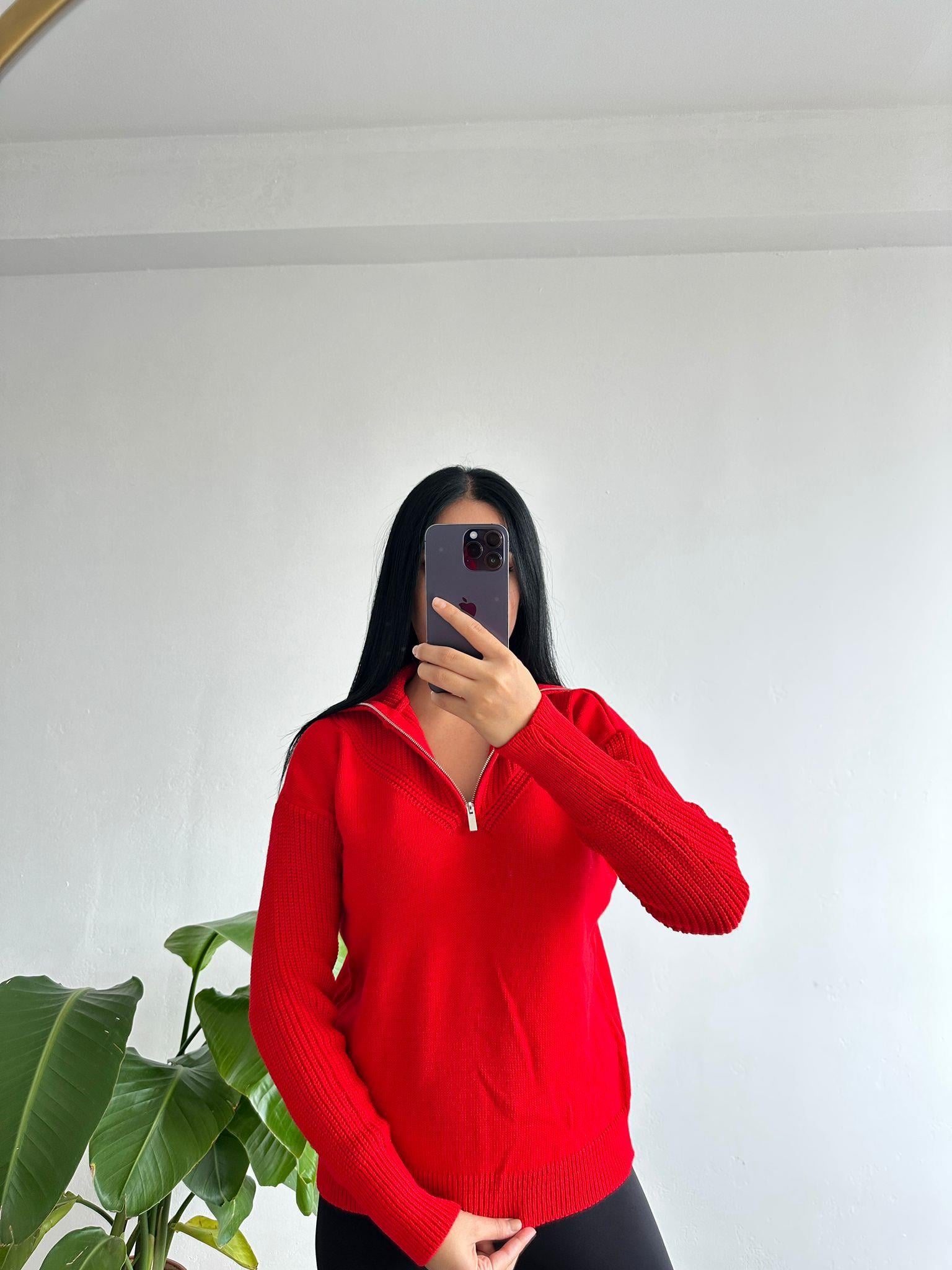 Triko kırmızı fermuarlı kazak