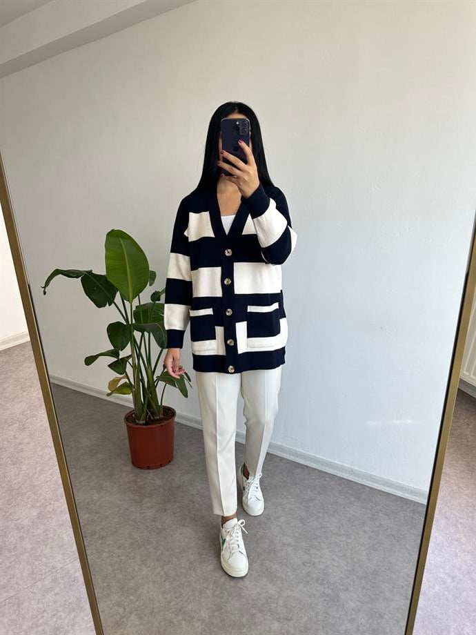 Triko lacivert beyaz hırka