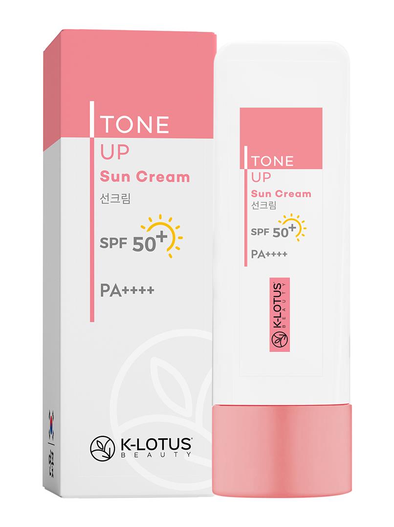 Tone Up Ton Dengeleyici Ve Aydınlatıcı Yüz Güneş Kremi Spf50 /PA++++ 50ml