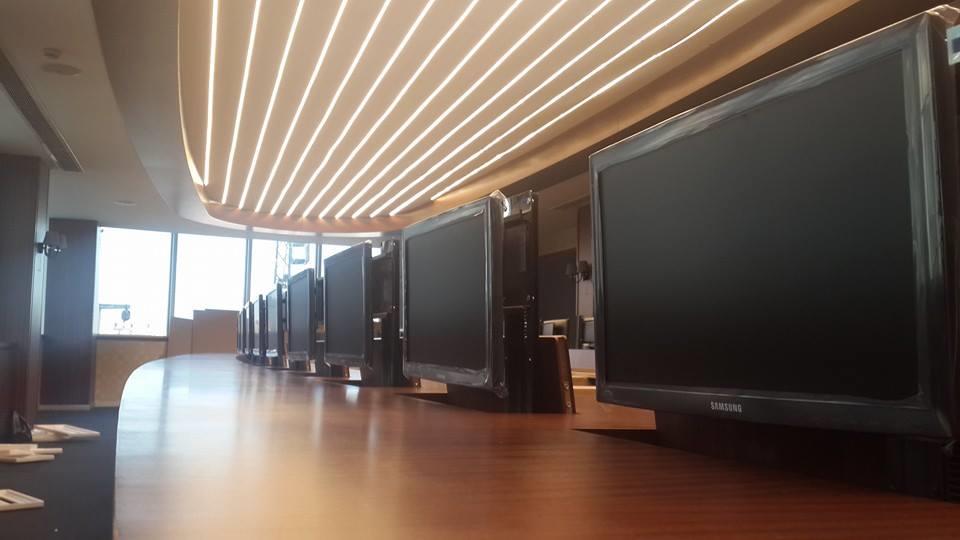 İnen Çıkan Monitör Lift Mekanizması