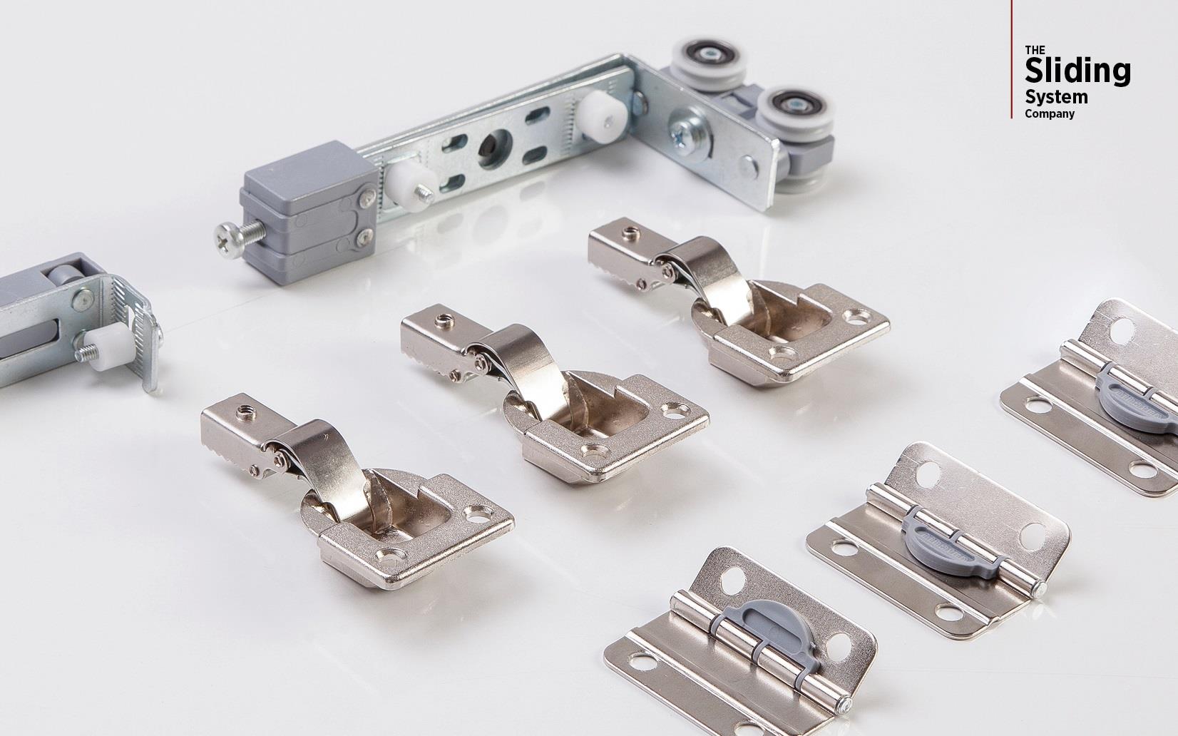 Katlanır Gardrop Kapak Sistemi WingSlide 7440