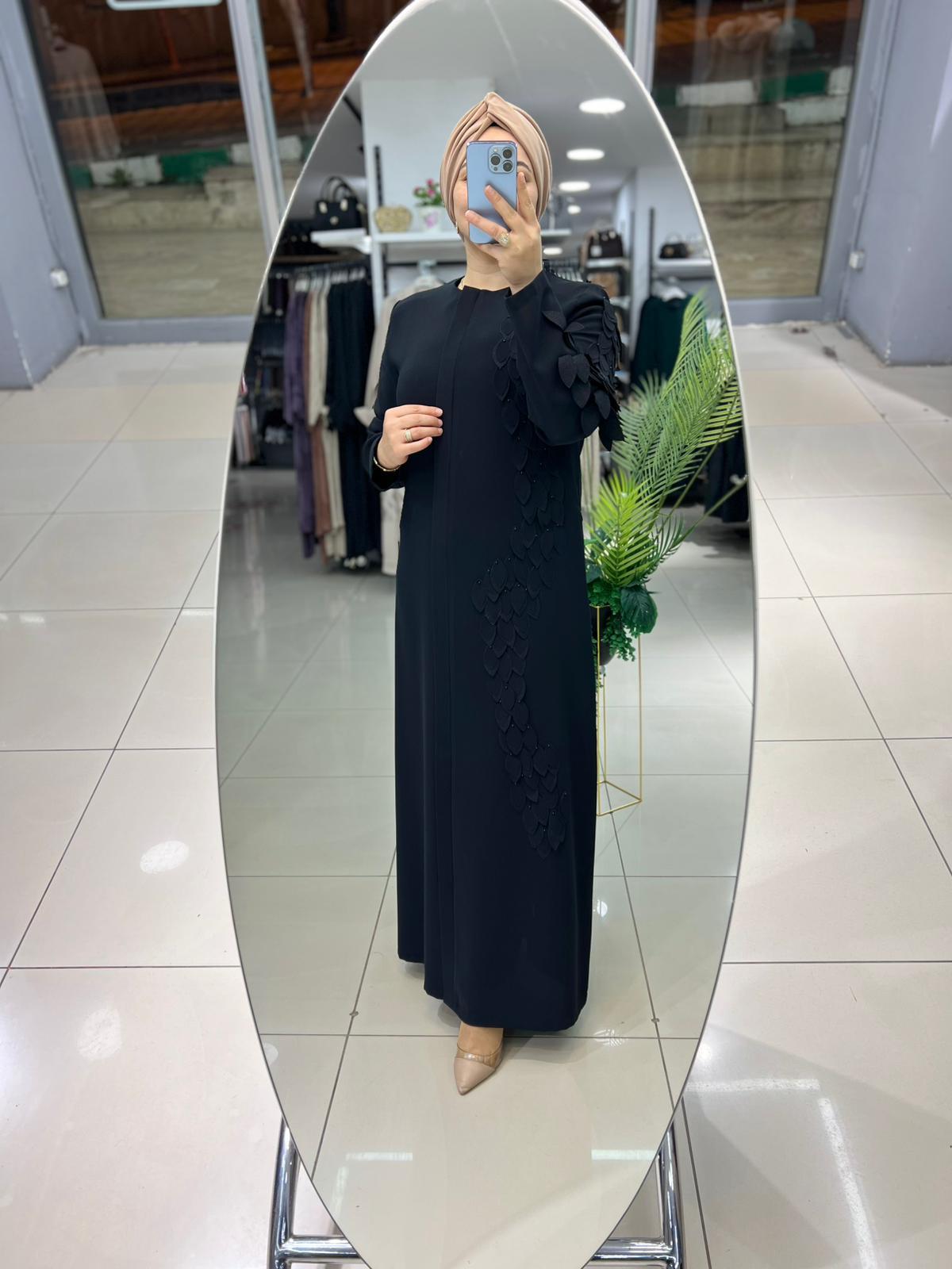 2528 Abaya ferace