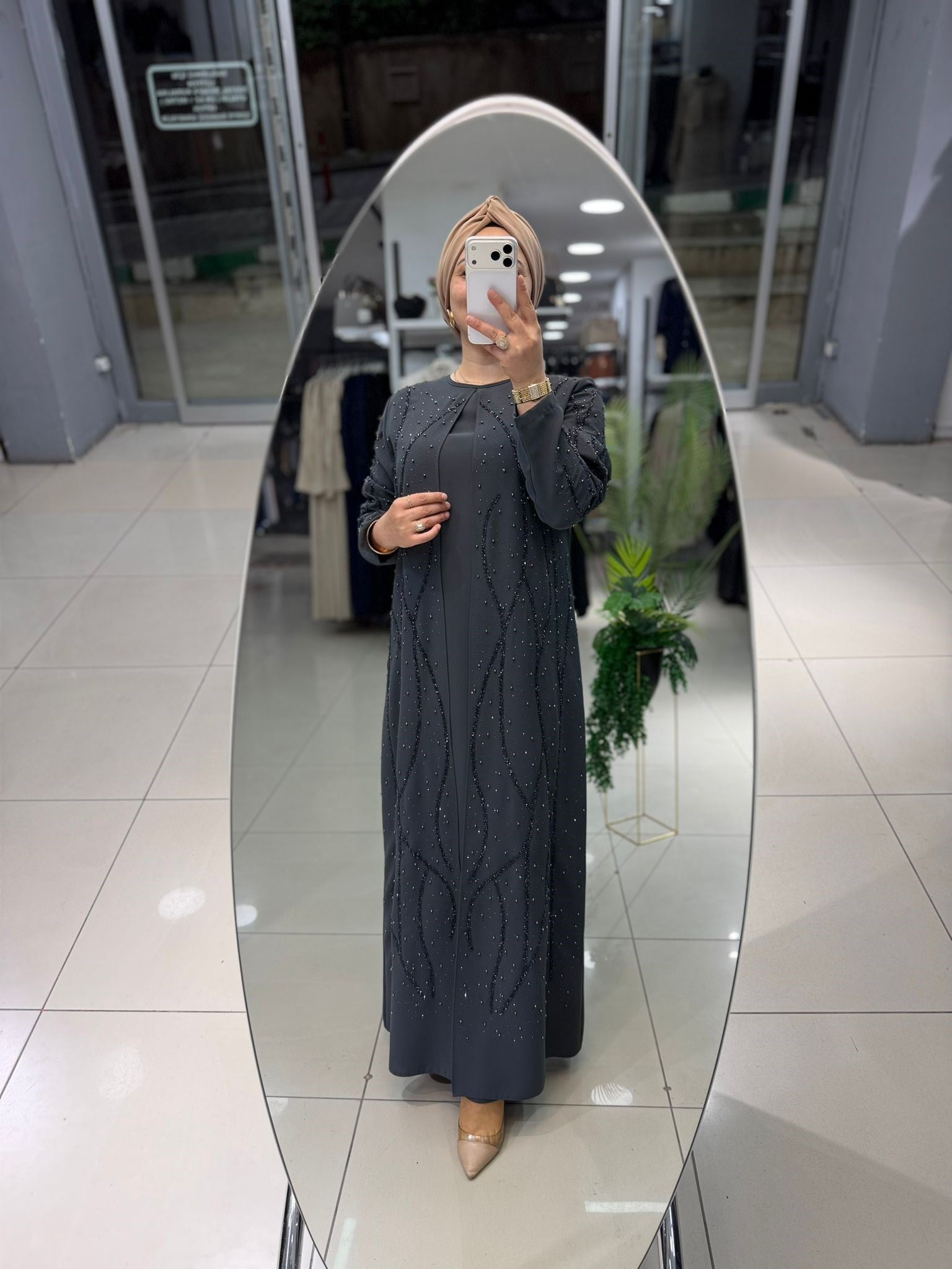 8502 Abaya